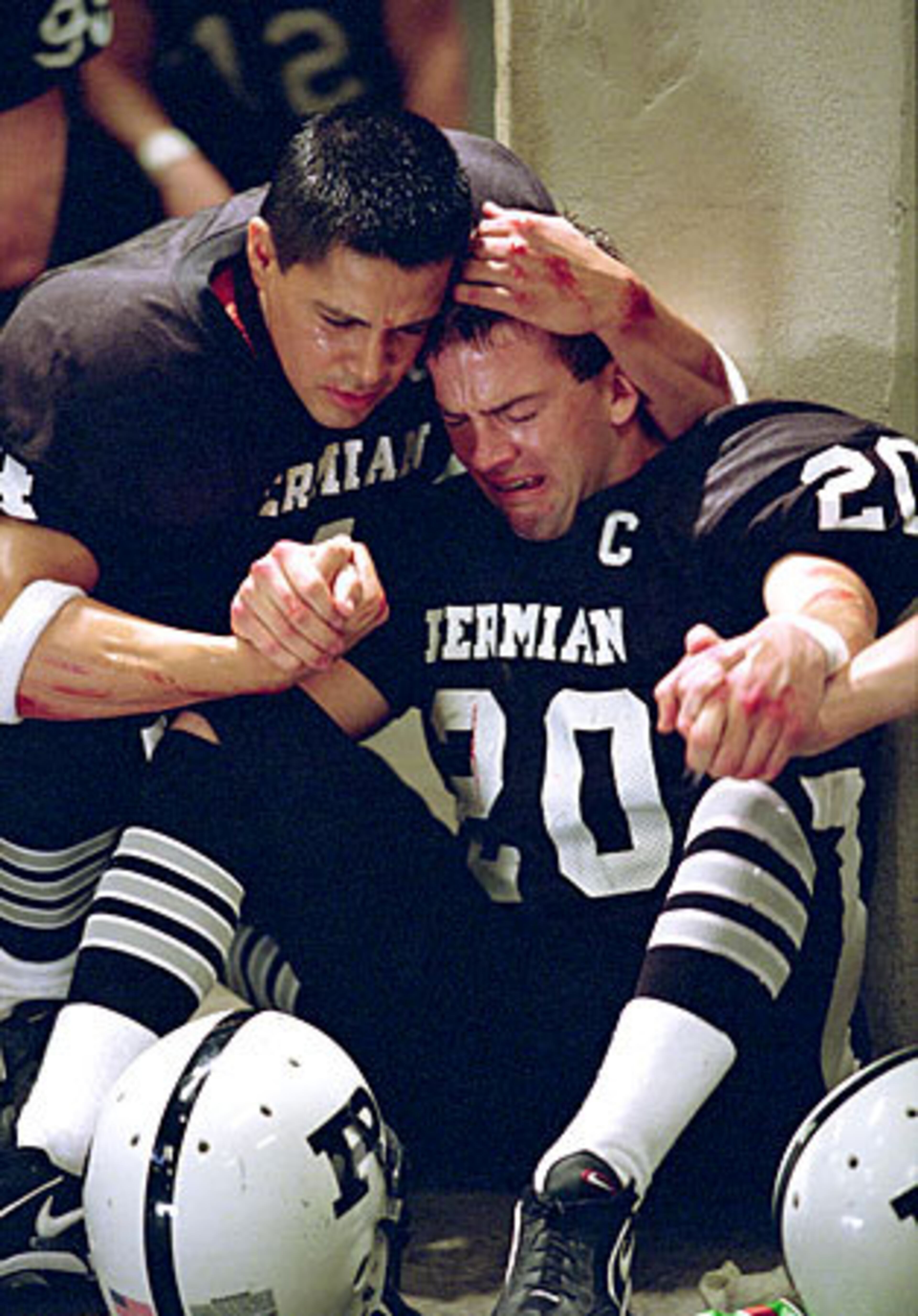 9. Friday Night Lights (2004) -- It's not as good as the TV show it spawned, but it isn't bad. Billy Bob Thornton does well as the small-town Texas high school team's gruff coach, and even country music star Tim McGraw shows he can act in this one, playing an abusive father who wants his son to be a star player.