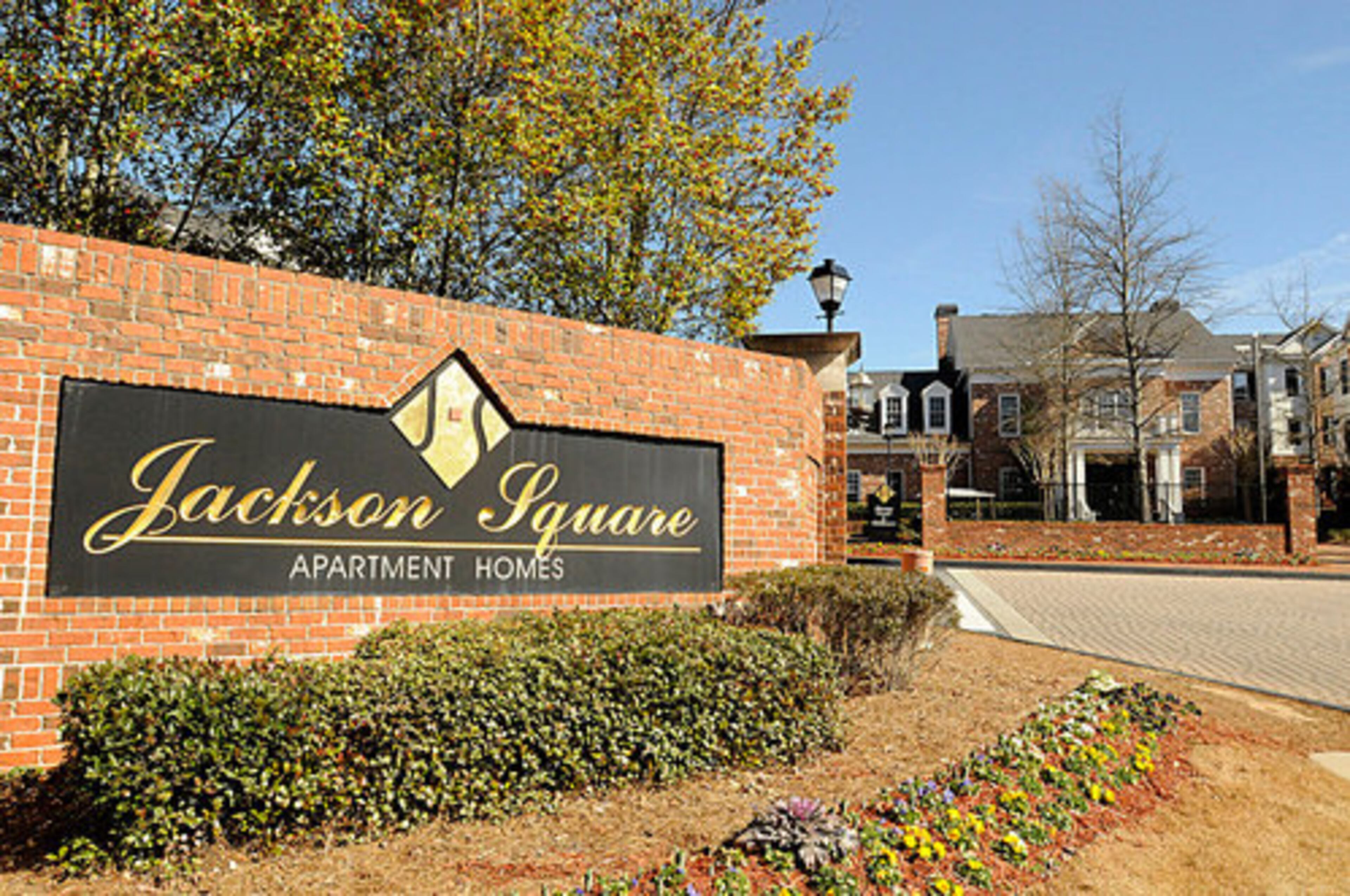 Other amenities at Jackson Square include an 18-seat movie theater, social room, business center and conference room, billiards room, lighted tennis court, sand volleyball court, carwash bay with vacuum, laundry room, attached and detached garages and carports. The community is also pet-friendly.
