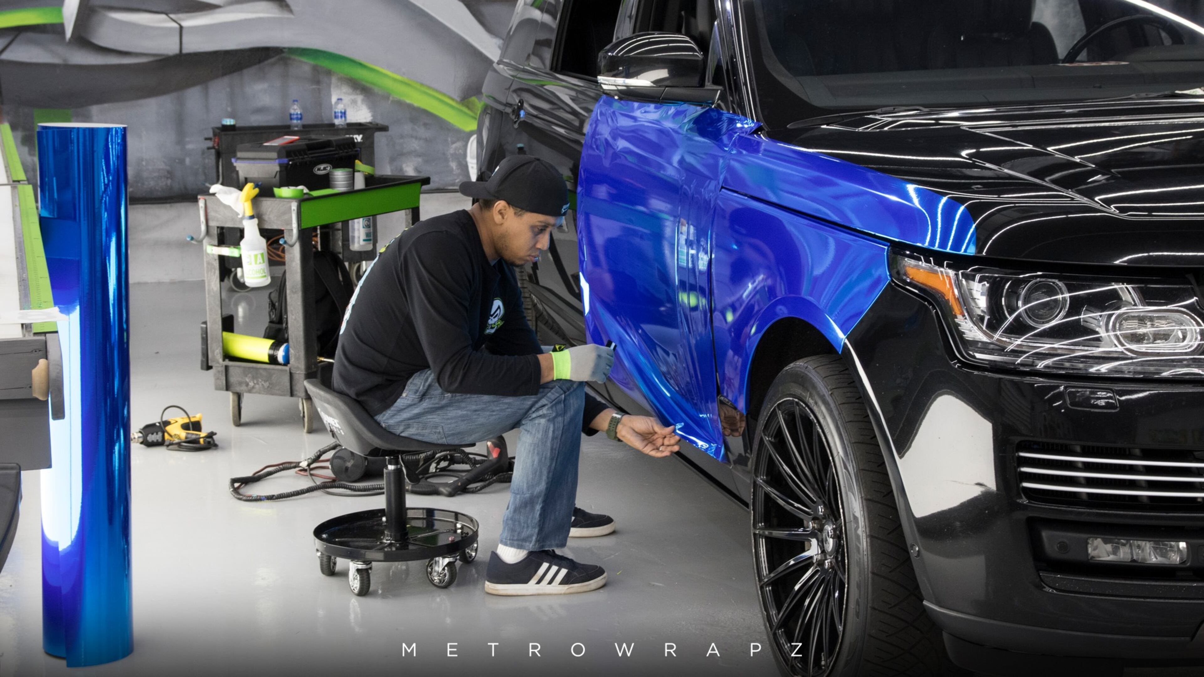 Suwanee has approved a special use permit to allow for a vinyl vehicle wrapping business at 3500 Lawrenceville Suwanee Road, Suite 103. (Courtesy Metro Wrapz)