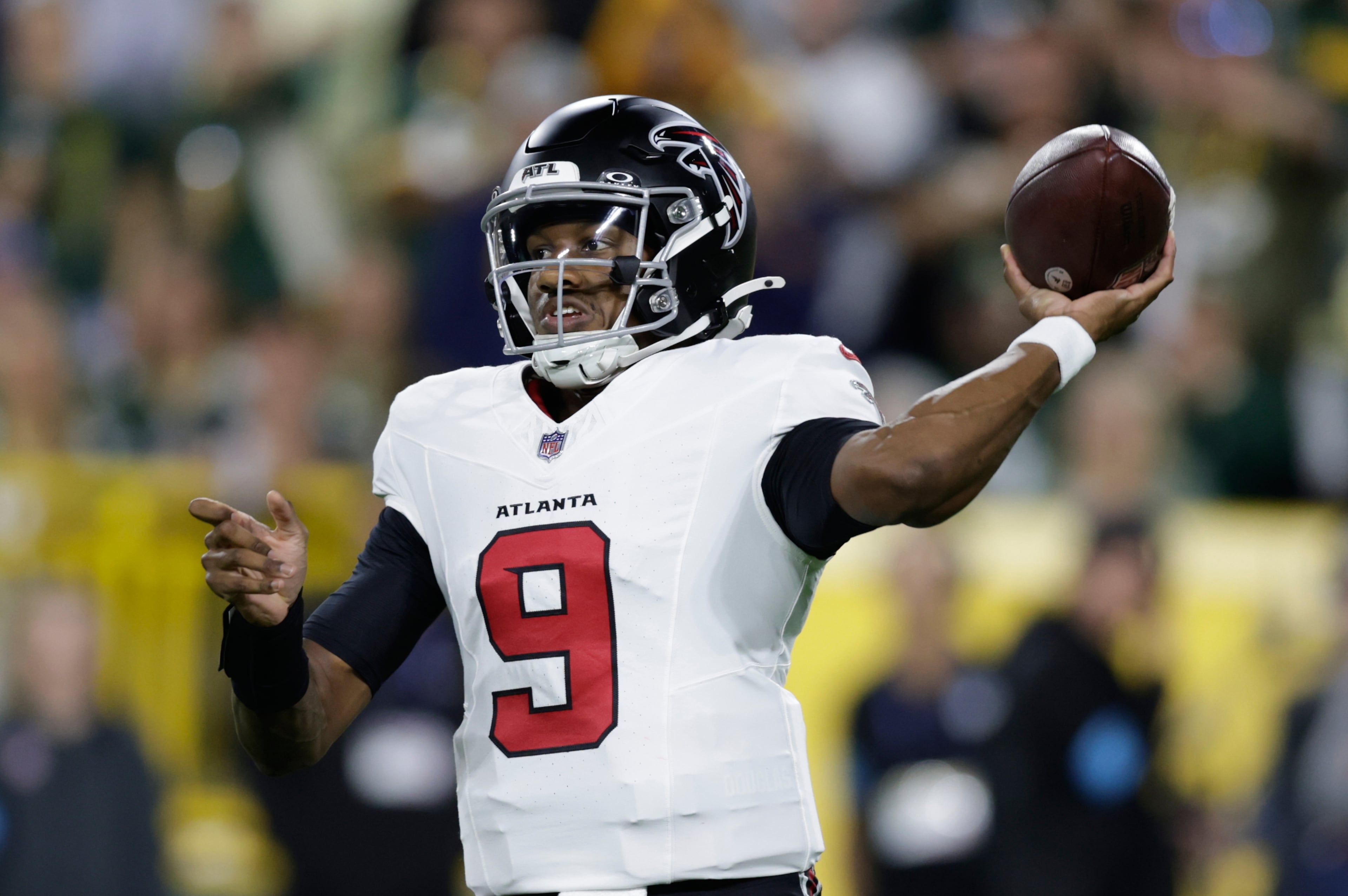Falcons Packers Football