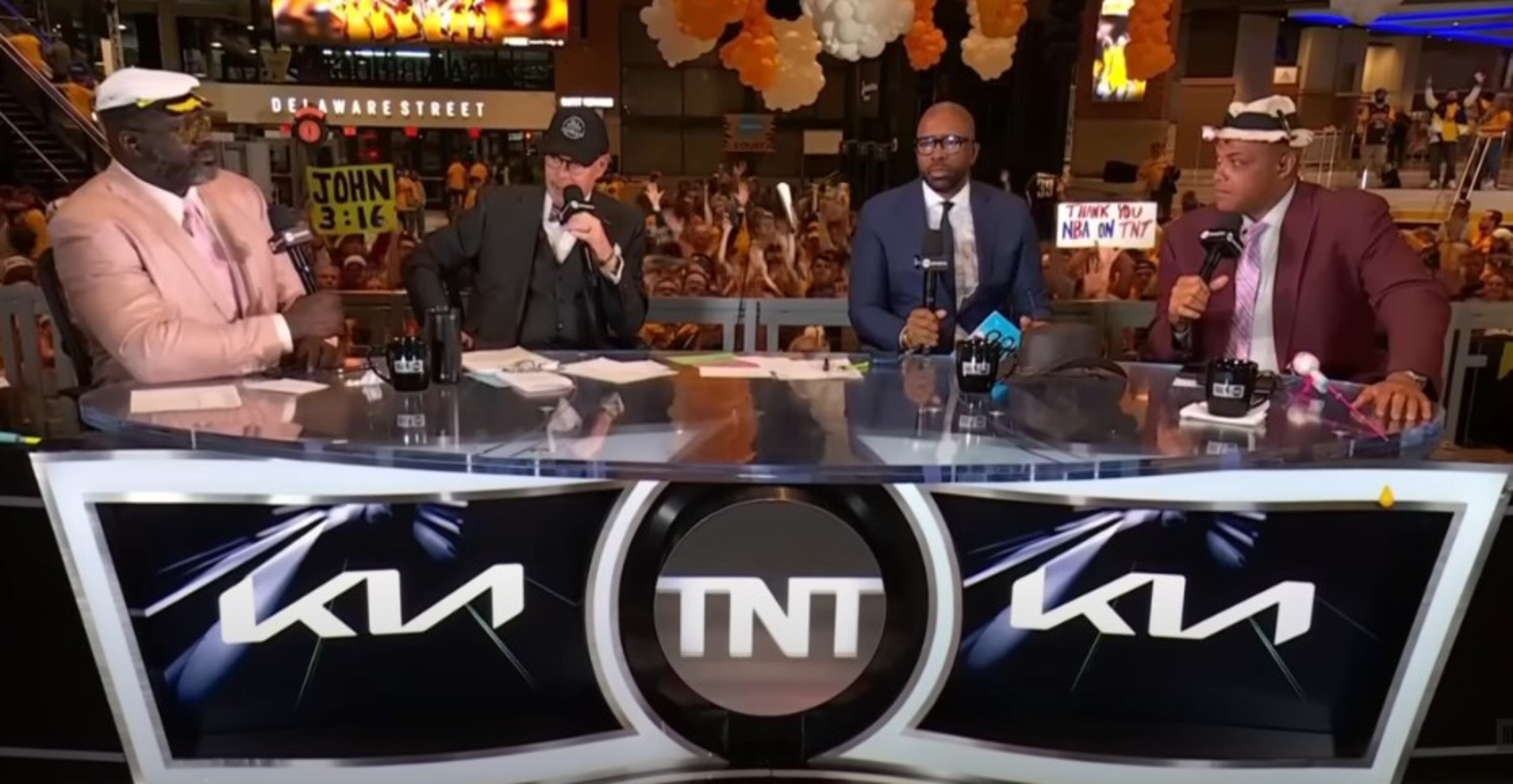 From left, "Inside the NBA" hosts Shaquille O'Neal, Ernie Johnson Jr., Kenny Smith and Charles Barkley saying goodbye on set.