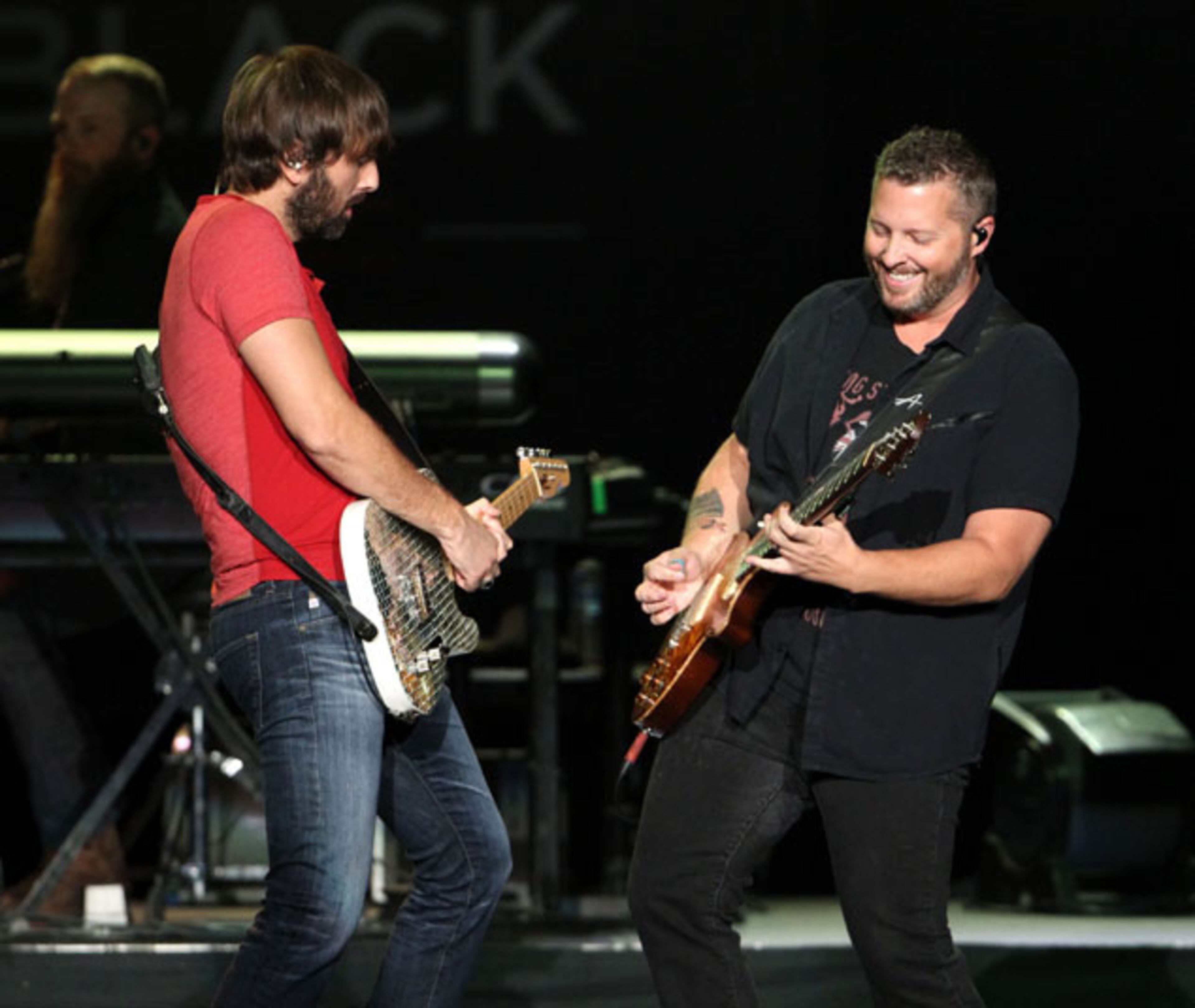 #10 of #25. PLEASE KEEP IN SEQUENTIAL ORDER FOR THE CONTINUITY OF THE GALLERY.
The Annual Kicks 101.5 Country Fair took place on Saturday, October 8, 2016, at Verizon Amphitheatre at Encore Park in Alpharetta. This year's concert featured Lady Antebellum, Jennifer Nettles and Chris Janson, all with ties to Georgia.
Robb Cohen Photography & Video /www.RobbsPhotos.com