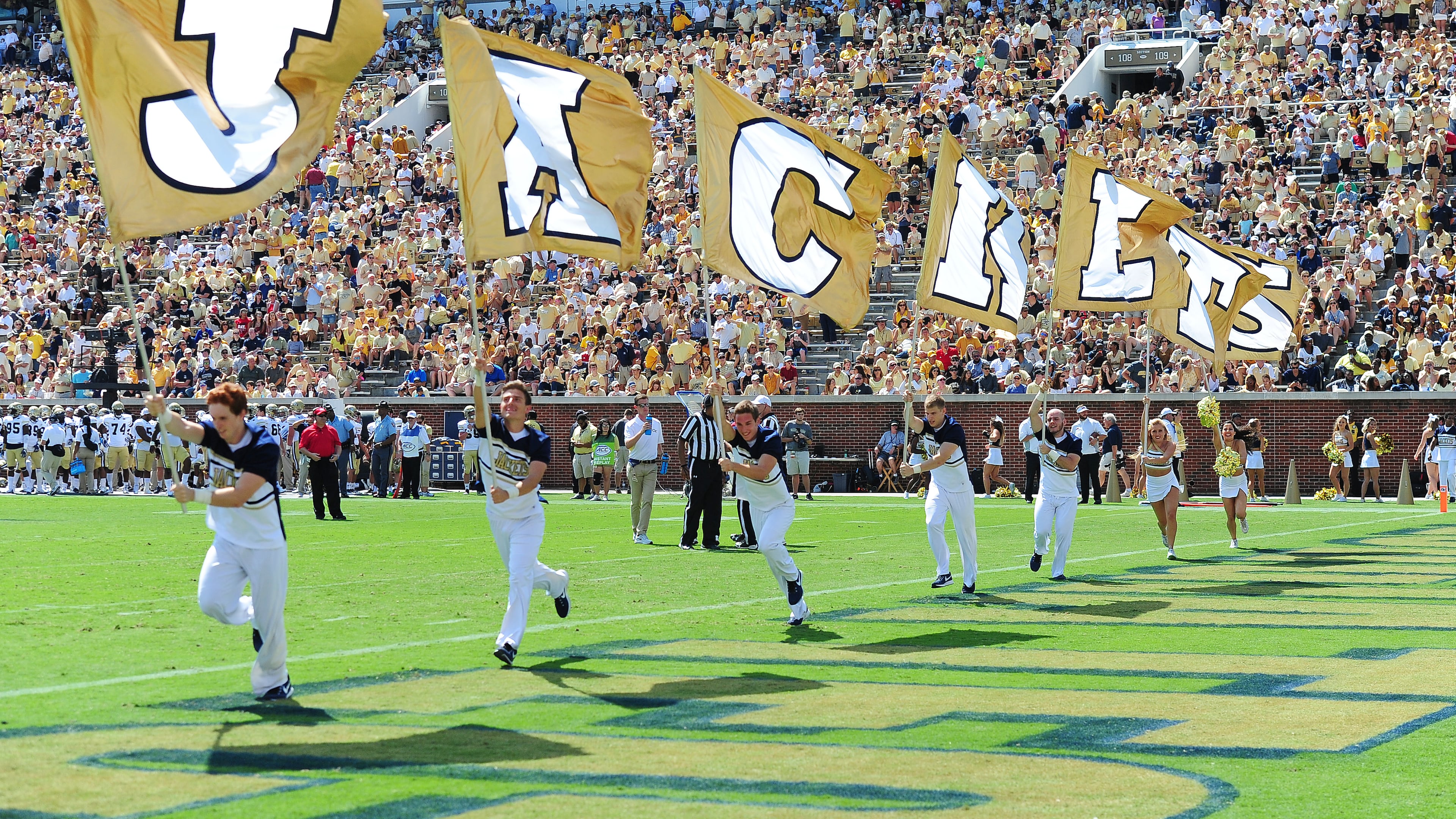 Members of the Georgia Tech Yellow Jackets Cheerleaders perform during the game against Jacksonville State Gamecocks on September 9, 2017 in Atlanta, Georgia. Photo by Scott Cunningham/Getty Images)