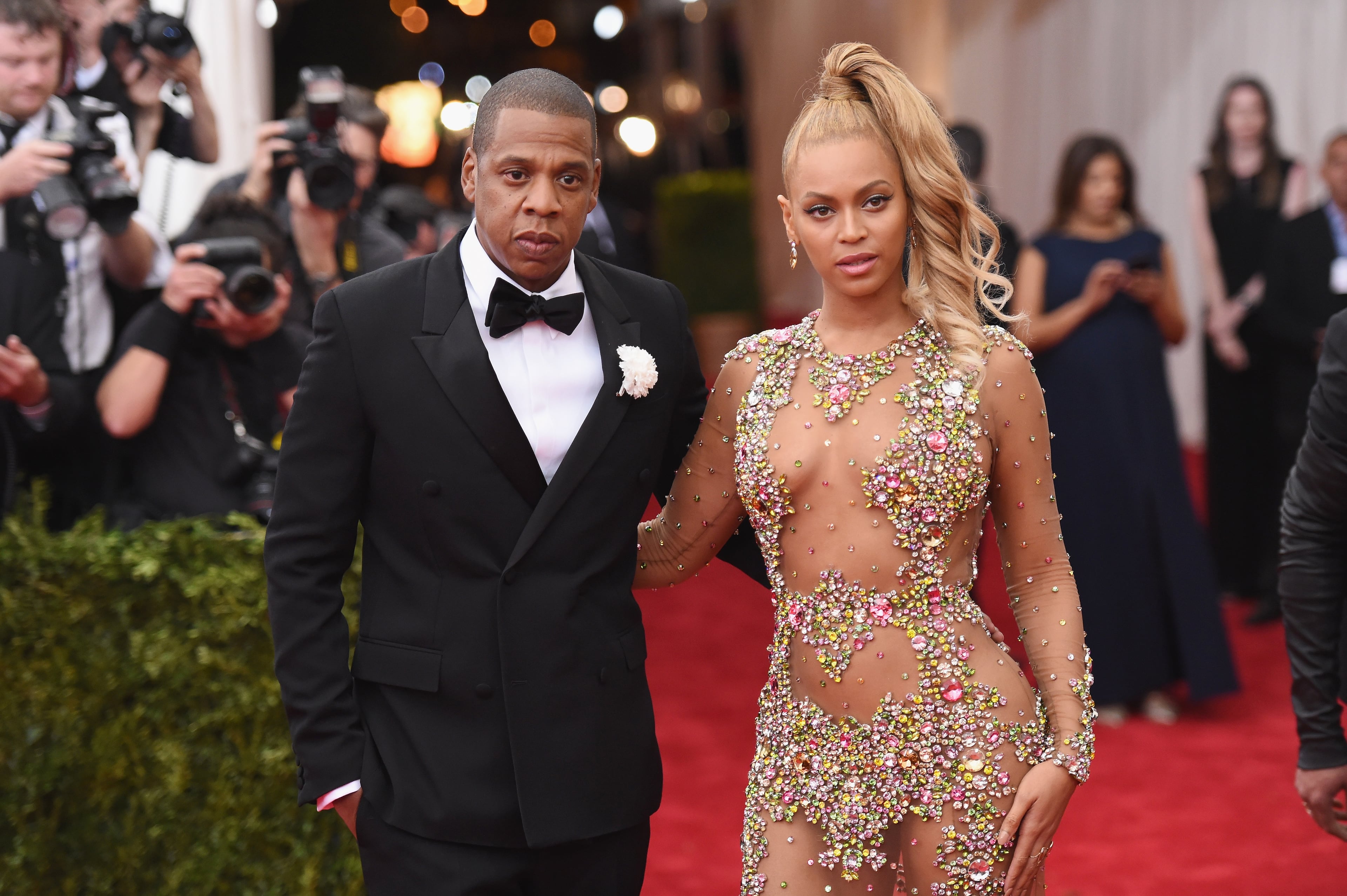 NEW YORK, NY - MAY 04: Jay Z (L) and Beyonce attend the "China: Through The Looking Glass" Costume Institute Benefit Gala at the Metropolitan Museum of Art on May 4, 2015 in New York City. (Photo by Mike Coppola/Getty Images)