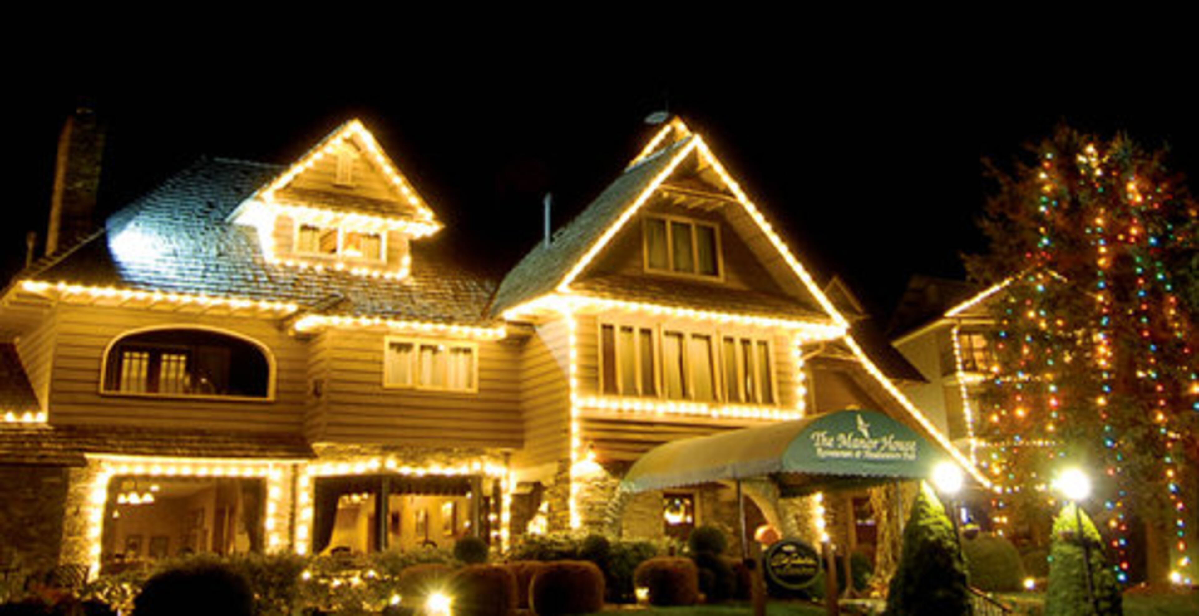 CHETOLA RESORT, Blowing Rock, N.C.: Chetola began as a way station before the Civil War and evolved into an upscale summer resort by the early 1900s. The picturesque Blue Ridge property was purchased in 1926 by Charlotte Coca-Cola bottler Luther Snyder, whose family owned it until the 1970s. The original 1846 manor holds the restaurant and overlooks Chetola Lake. During the holidays, The annual drive-through Festival of Lights display has more than 50,000 bulbs in 25-50 displays.