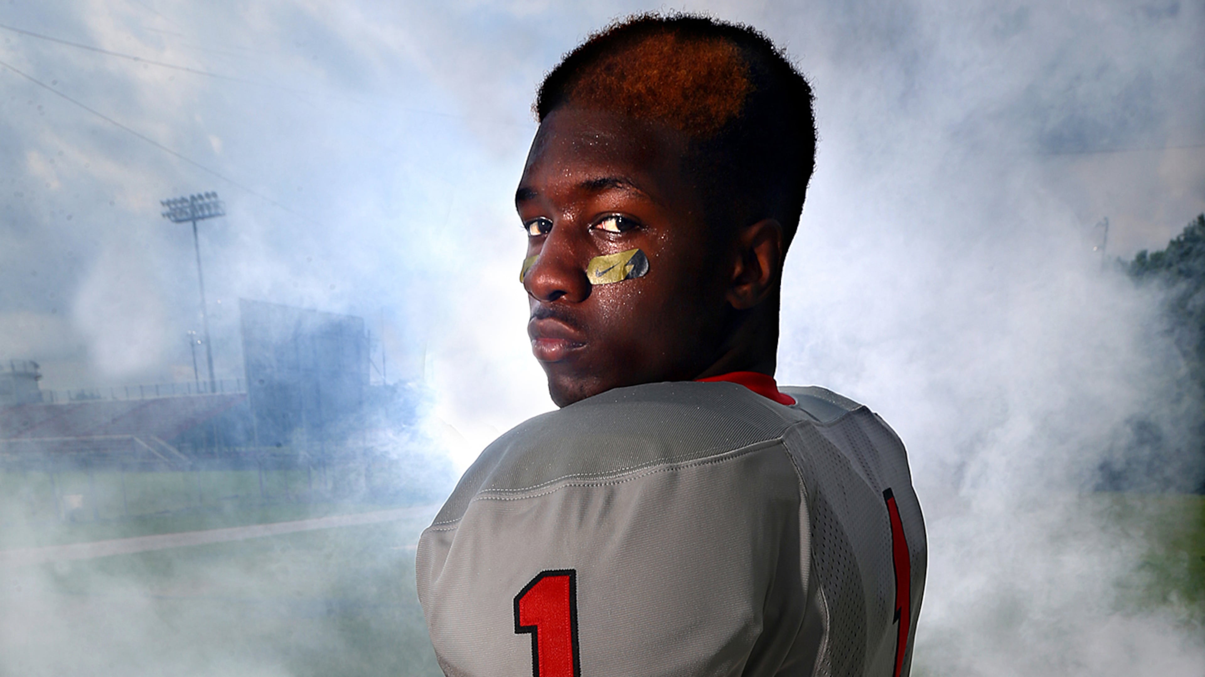 Roquan Smith of Macon County was a member of the 2014 AJC Super 11. (AJC File)