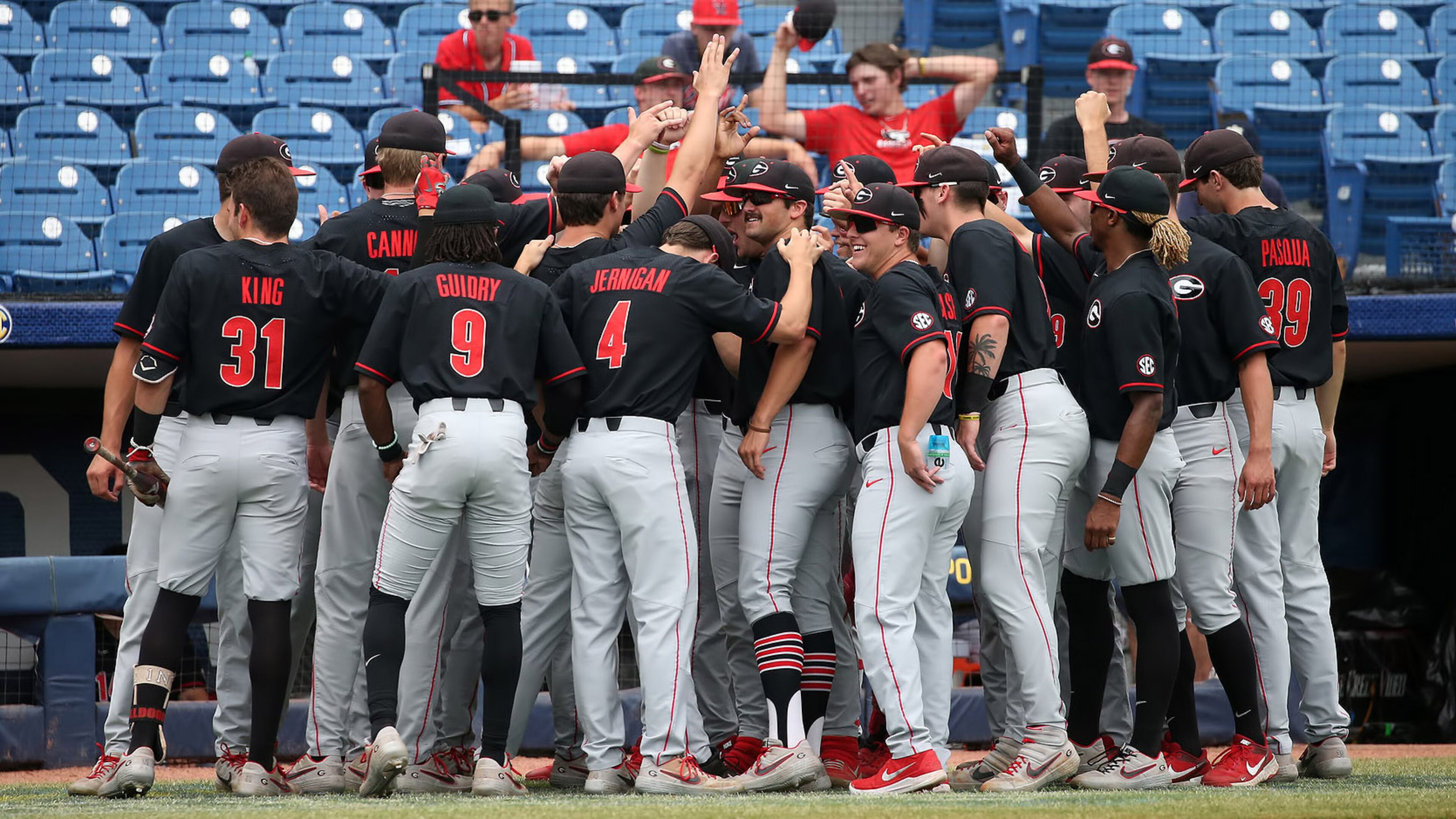 Georgia Bulldogs prepare to face Ole Miss at the 2021 SEC Baseball Tournament Thursday, May 27, 2021, at Hoover Metropolitan Stadium in Hoover, Ala. (Michael Wade/SEC)