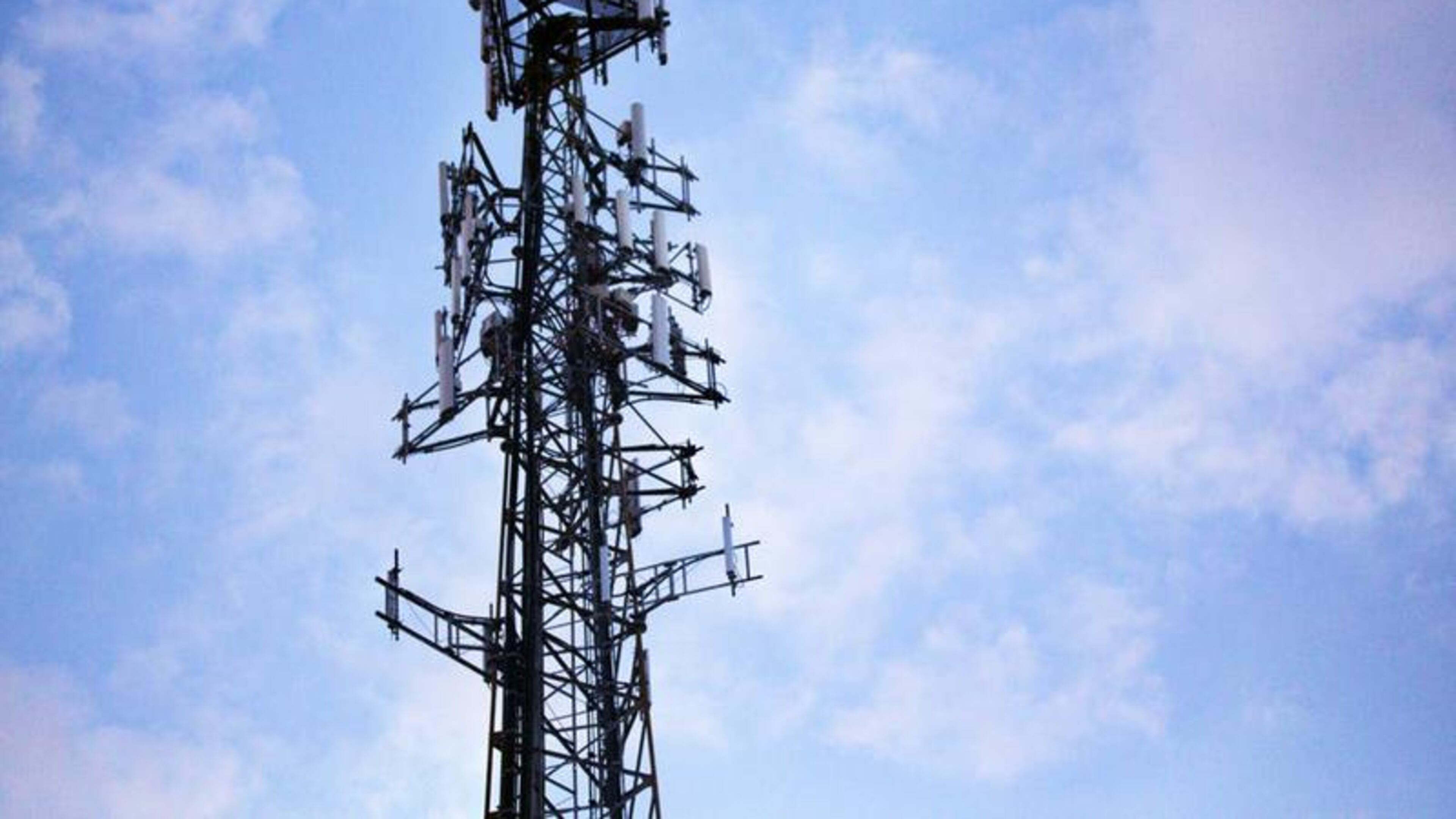 A new cell tower to improve emergency communications will go up in Hampton.