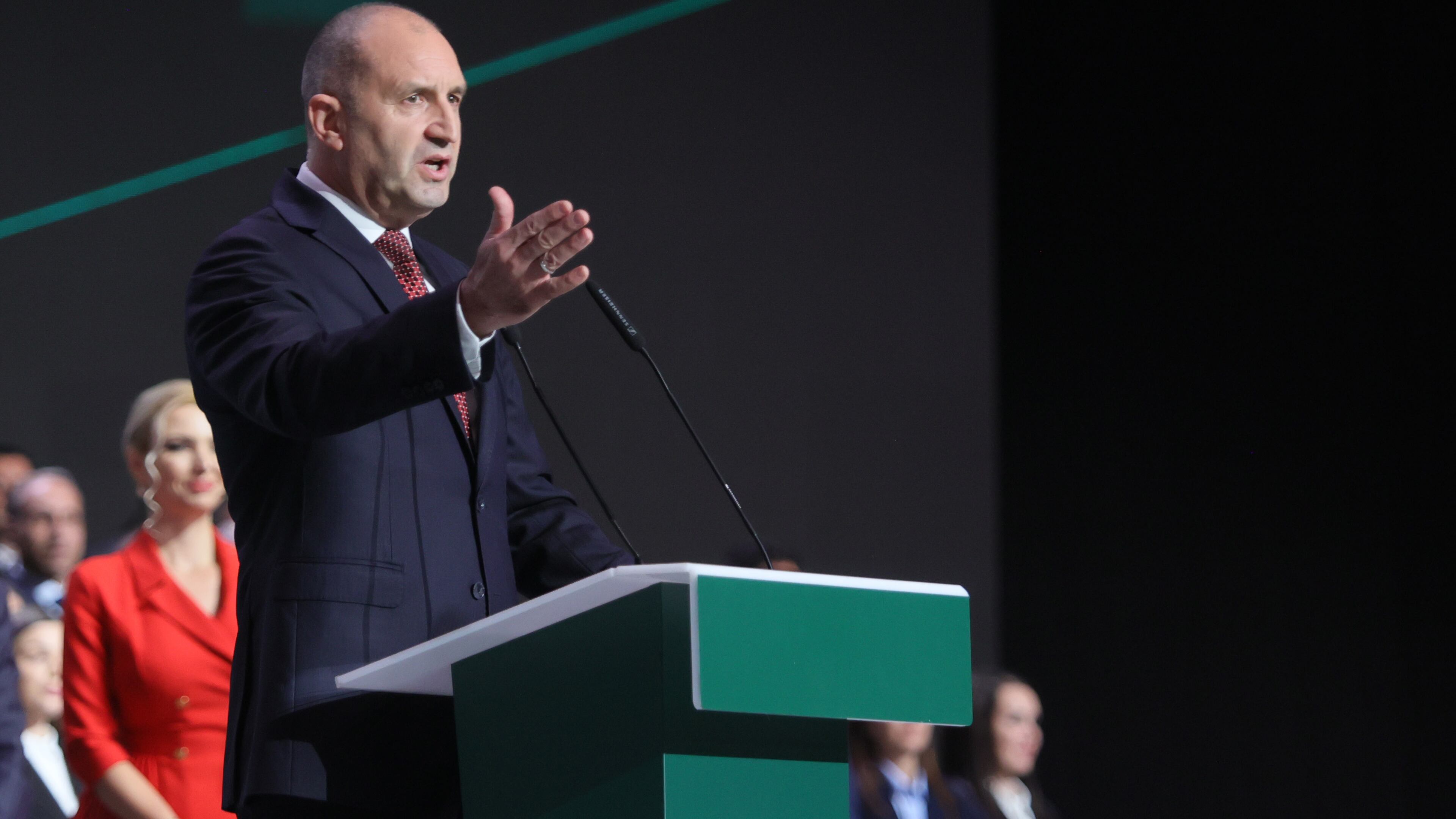 Former Bulgarian President Rumen Radev delivers a speech at the closing rally of his campaign, in Sofia, Thursday, April 16, 2026, as Bulgaria heads into an early parliamentary election. (AP Photo/Valentina Petrova)