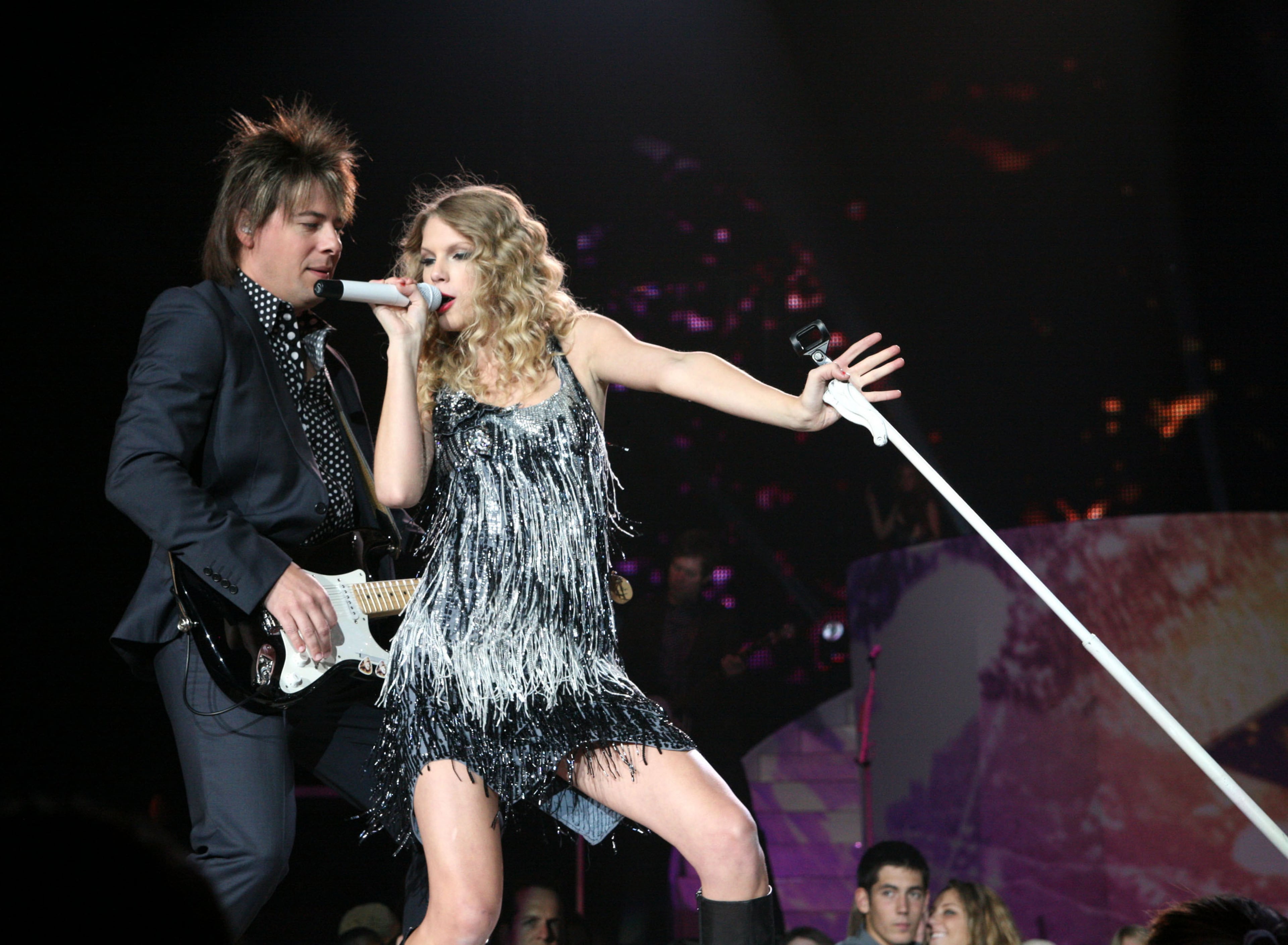 #11 of 18. PLEASE KEEP IN SEQUENTIAL ORDER FOR THE CONTINUITY OF THE GALLERY. Nineteen year old Taylor Alison Swift,born on December 13, 1989, has quickly become a star country pop singer-songwriter, guitarist and actress. She sold out the Arena at Gwinnett Center Thursday night, September 3, 2009, on her Fearless tour 2009. Kellie Pickler and Gloriana opened the show.
Taylor Swift performs.
© Robb D. Cohen / www.robbsphotos.com