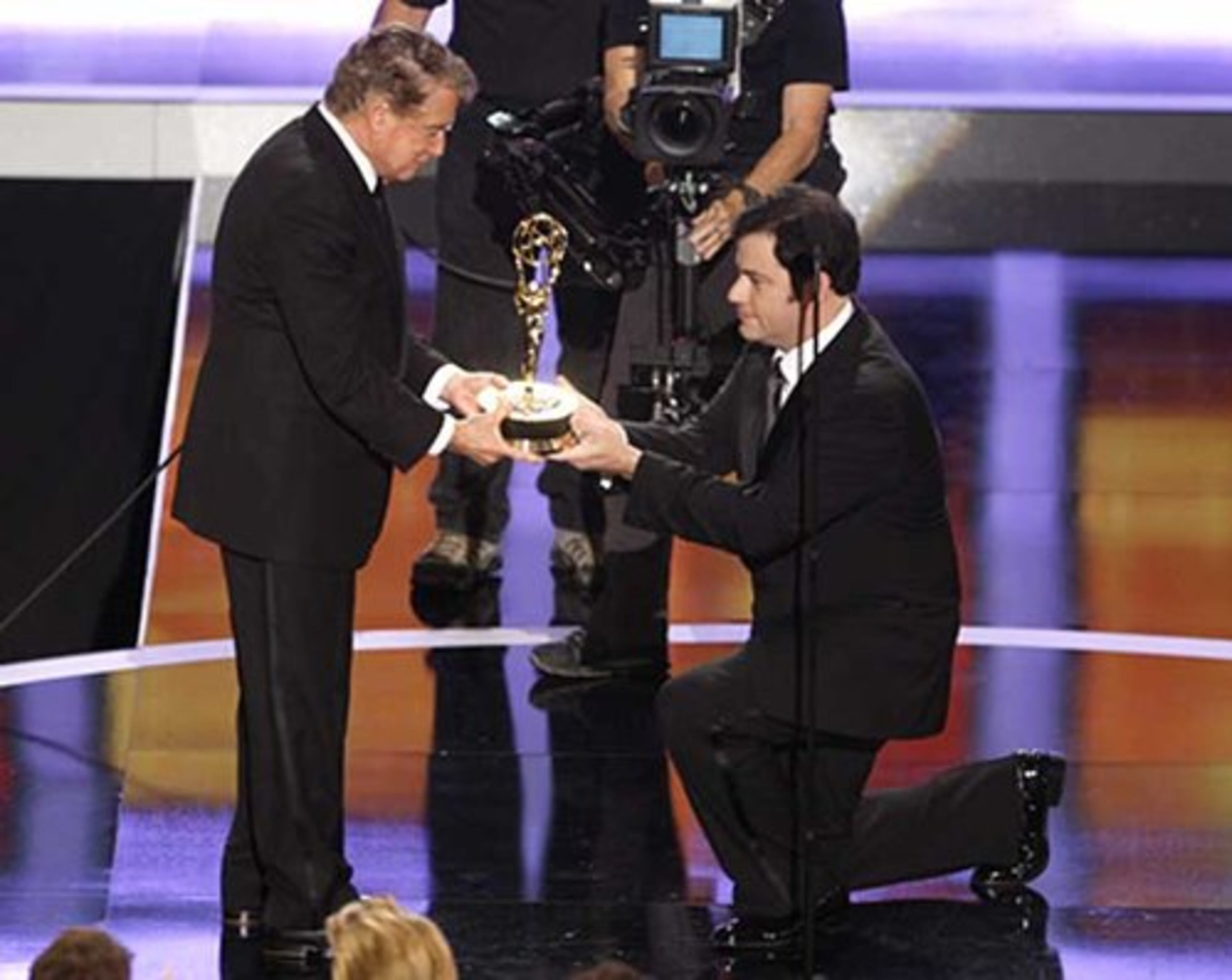 Late-night TV host Jimmy Kimmel presented Regis Philbin with the Lifetime Achievement Award.