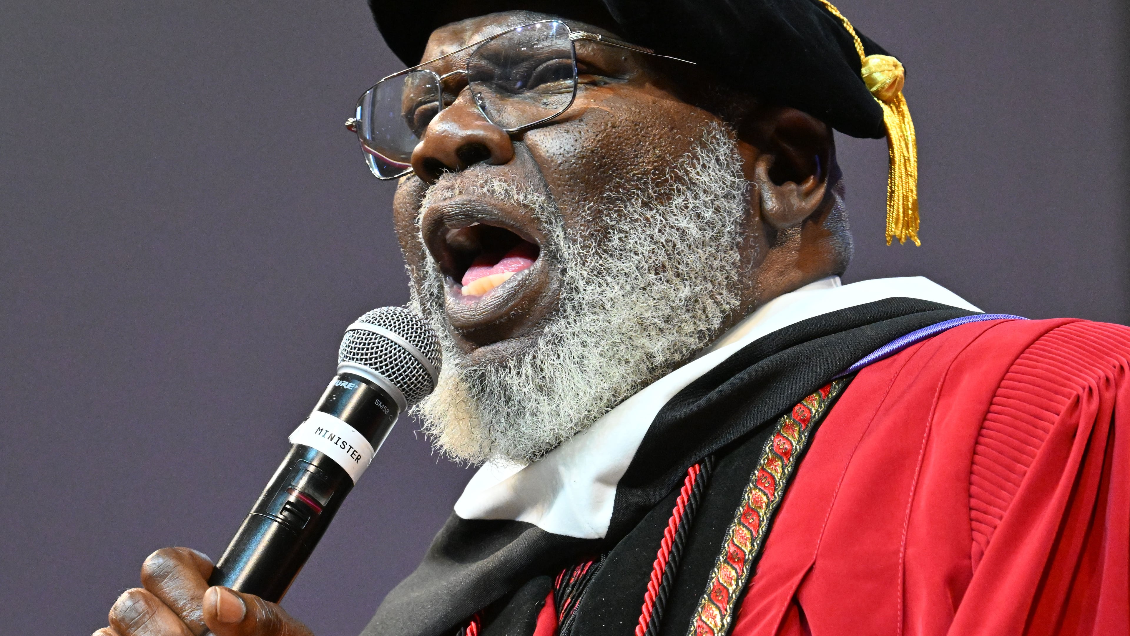 T.D. Jakes, bishop and founder of The Potter's House nondenominational megachurch, delivers the 2025 commencement address for Morris Brown College on Saturday, May 17, 2025, at St. Philip AME Church in Atlanta. (Hyosub Shin/AJC)
