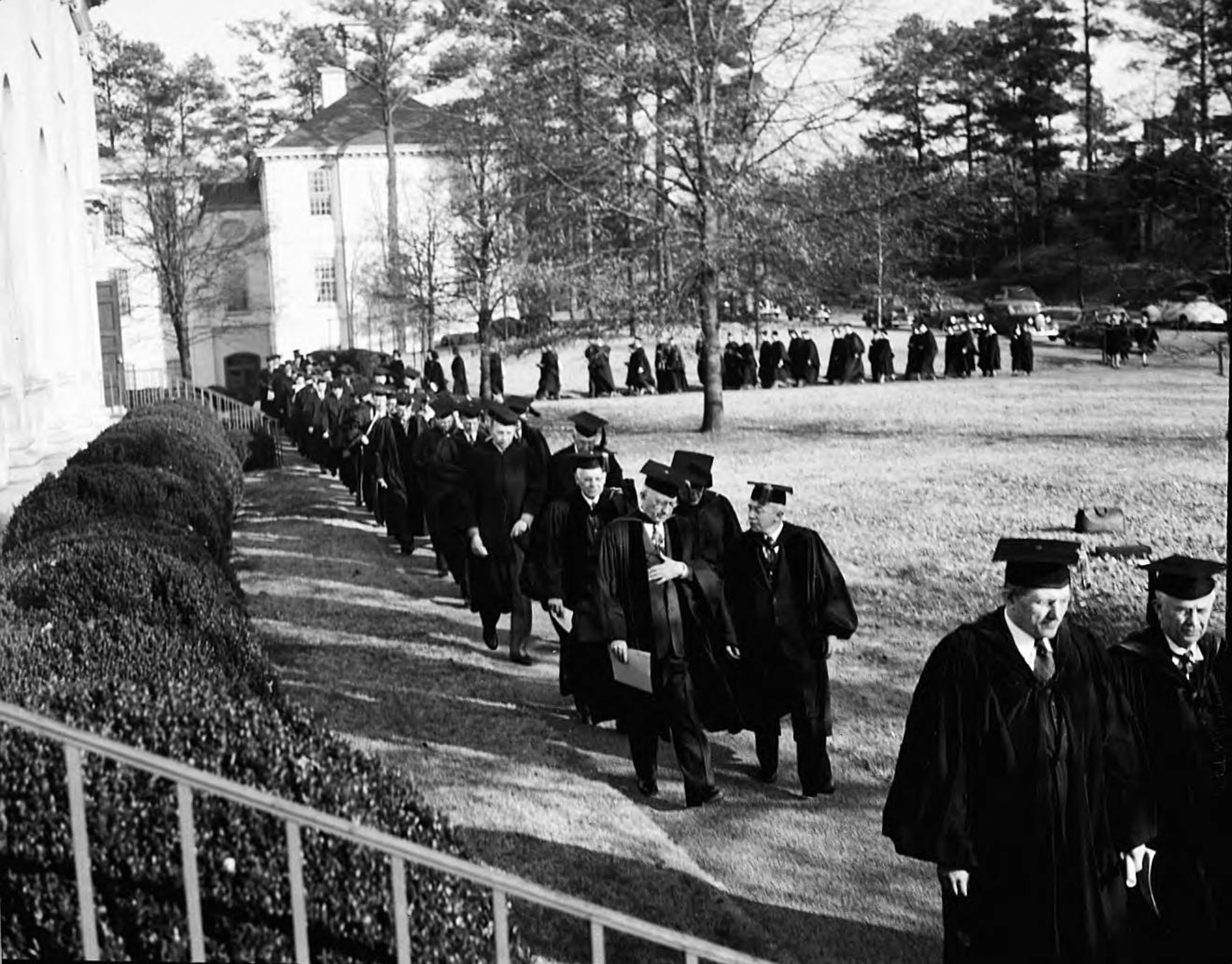 Emory University graduation in 1944. LBGPF4-012e, Lane Brothers Commercial Photographers Photographic Collection, 1920-1976. Photographic Collection, Special Collections and Archives, Georgia State University Library.