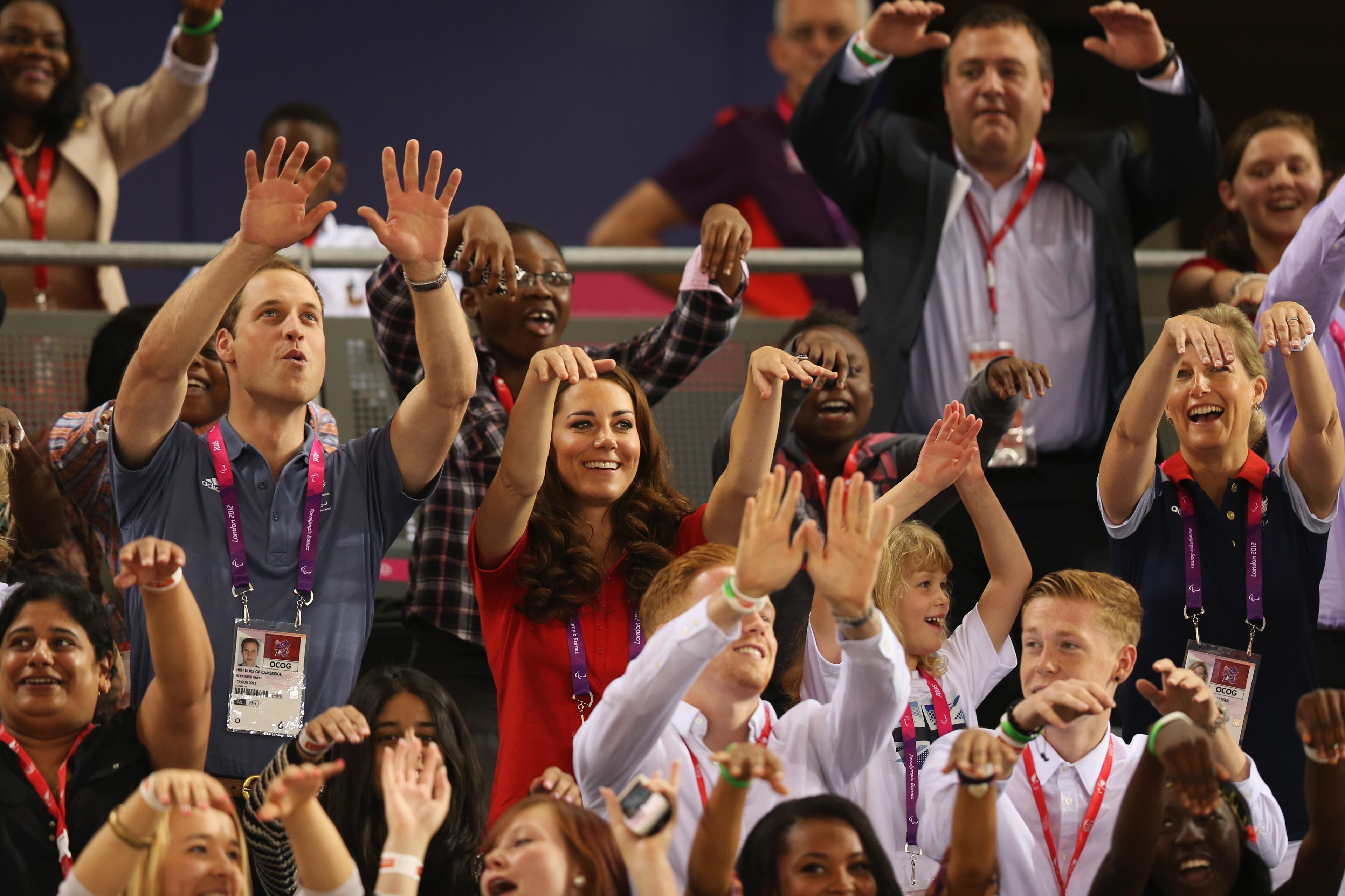 LONDON, ENGLAND - AUGUST 30: (L-R) Prince William, Duke of Cambridge and Catherine, Duchess of Cambridge, Lady Louise Windsor and Sophie, Countess of Wessex enjoy the atmosphere on day 1 of the London 2012 Paralympic Games at Velodrome on August 30, 2012 in London, England. (Photo by Bryn Lennon/Getty Images)
