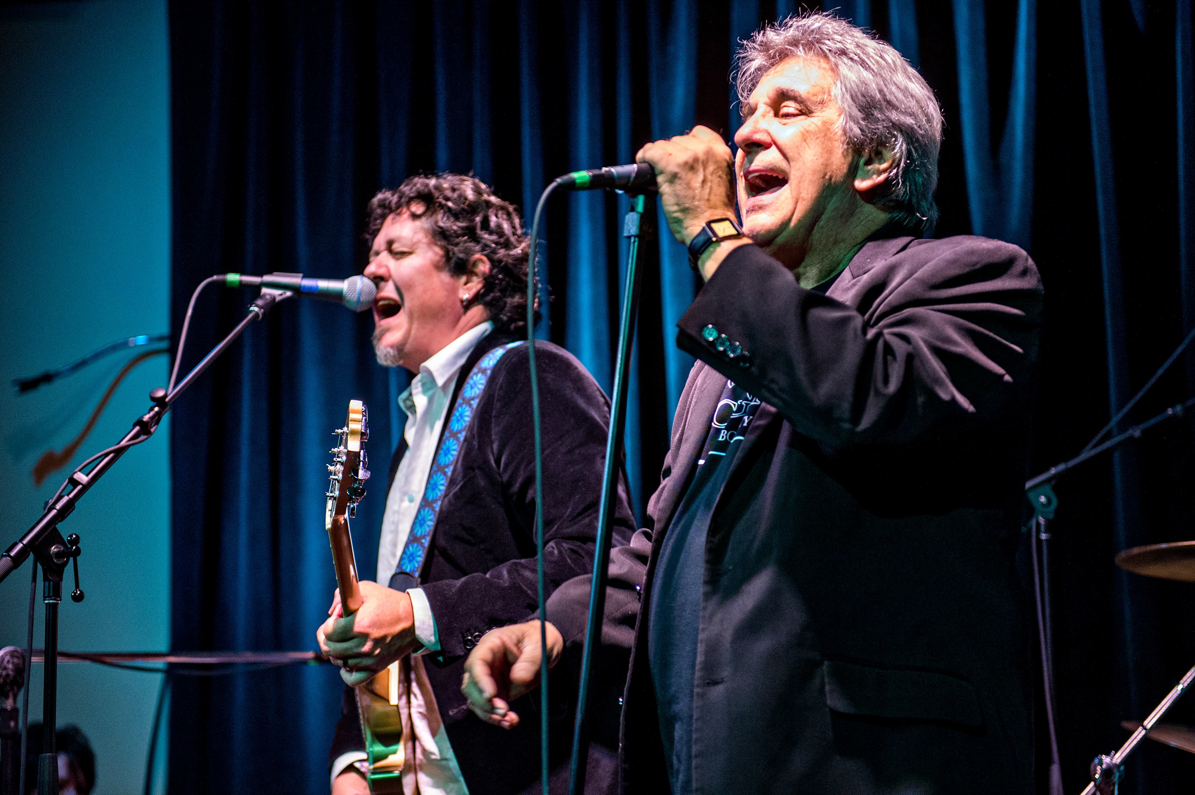 December 11, 2015 Decatur - Atlanta Rhythm Section's Rodney Justo (right) and Dave Anderson perform on stage at Eddie's Attic in Decatur on Friday, December 11, 2015. JONATHAN PHILLIPS / SPECIAL