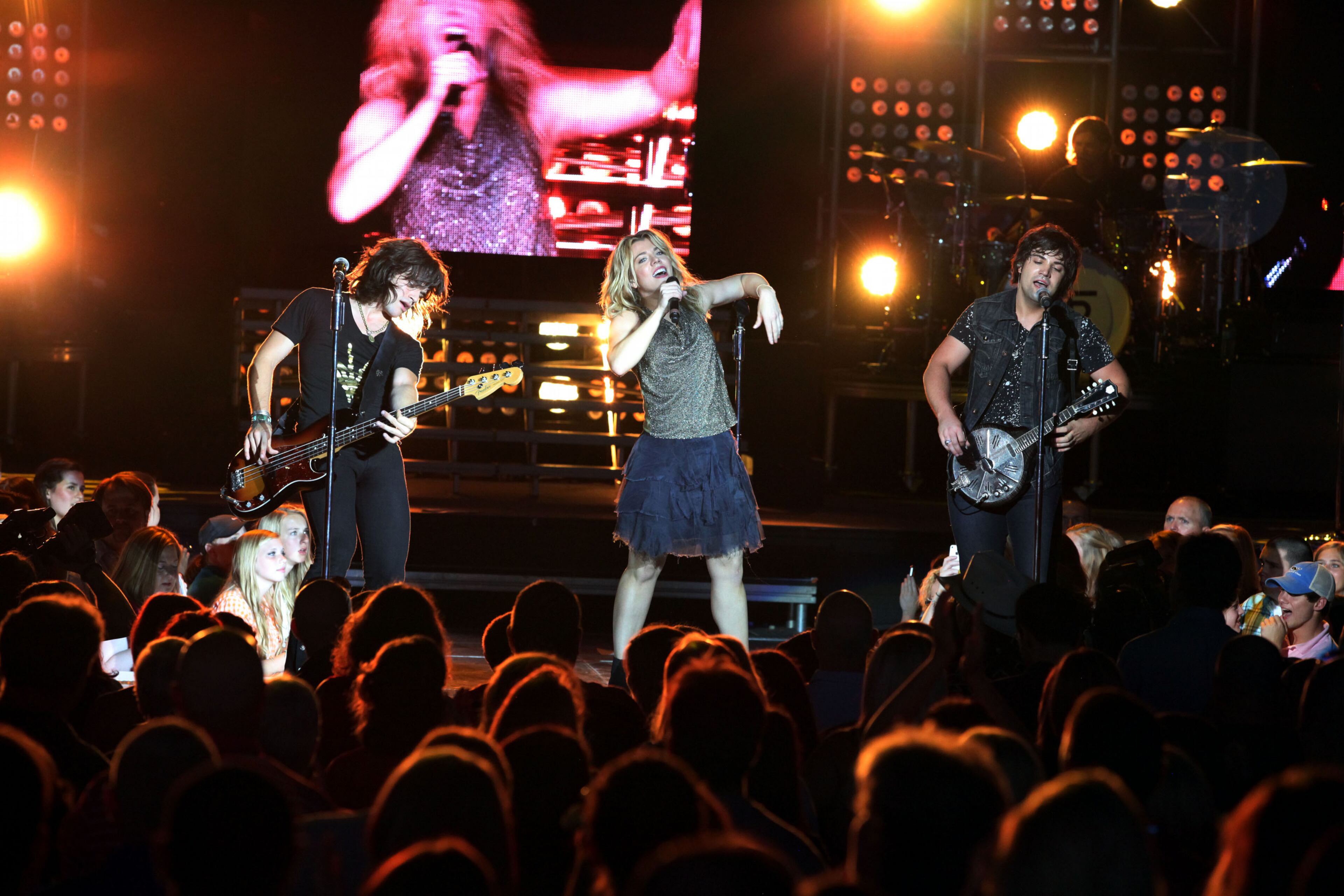 The Band Perry -- siblings Kimberly, Neil and Reid Perry -- are touring behind their second album, "Pioneer."