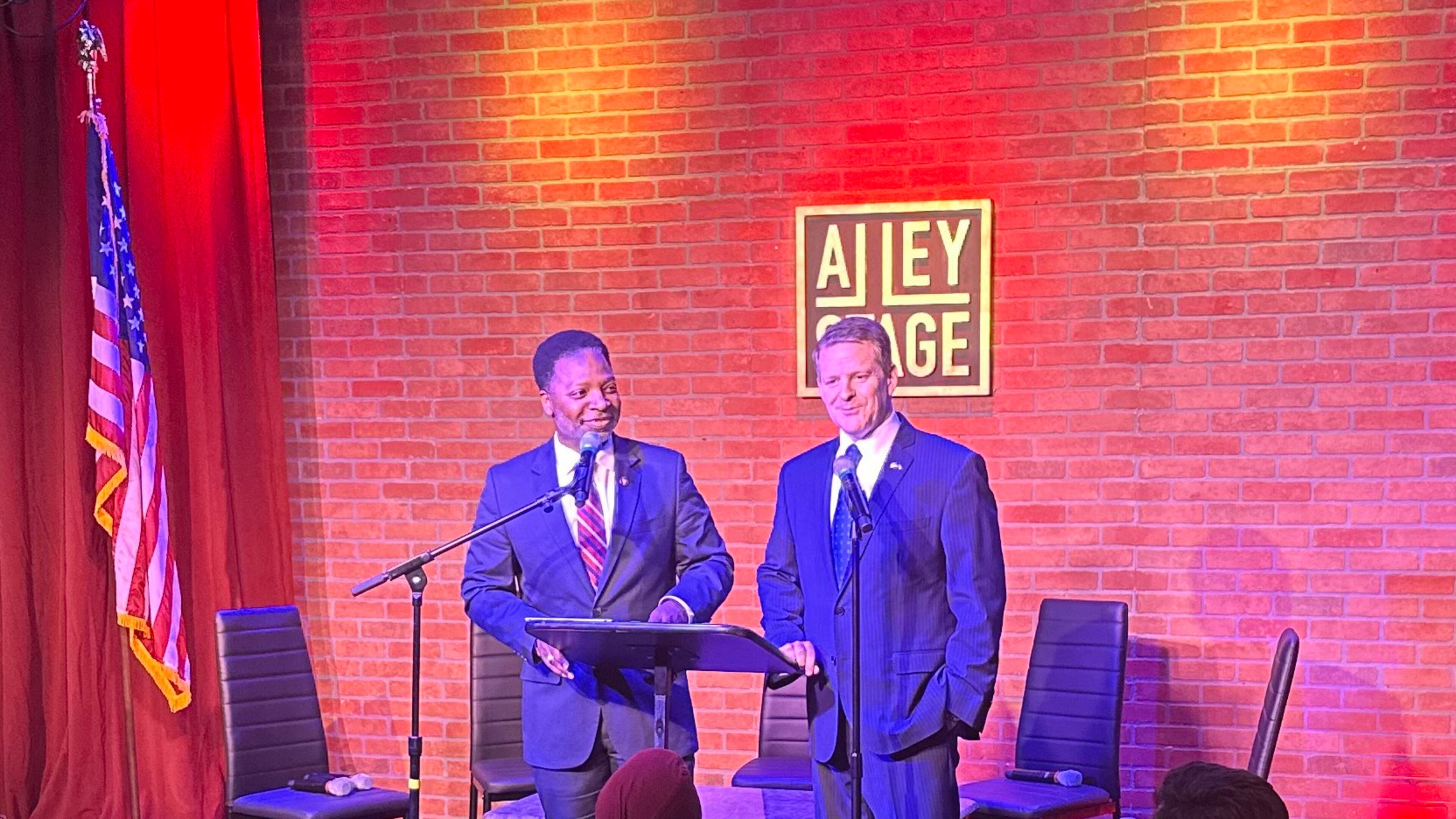 Mableton Mayor Michael Owens (left) and former Cobb GOP chair Jason Shepherd (right) participated in the “Disagree Better” event in Marietta.