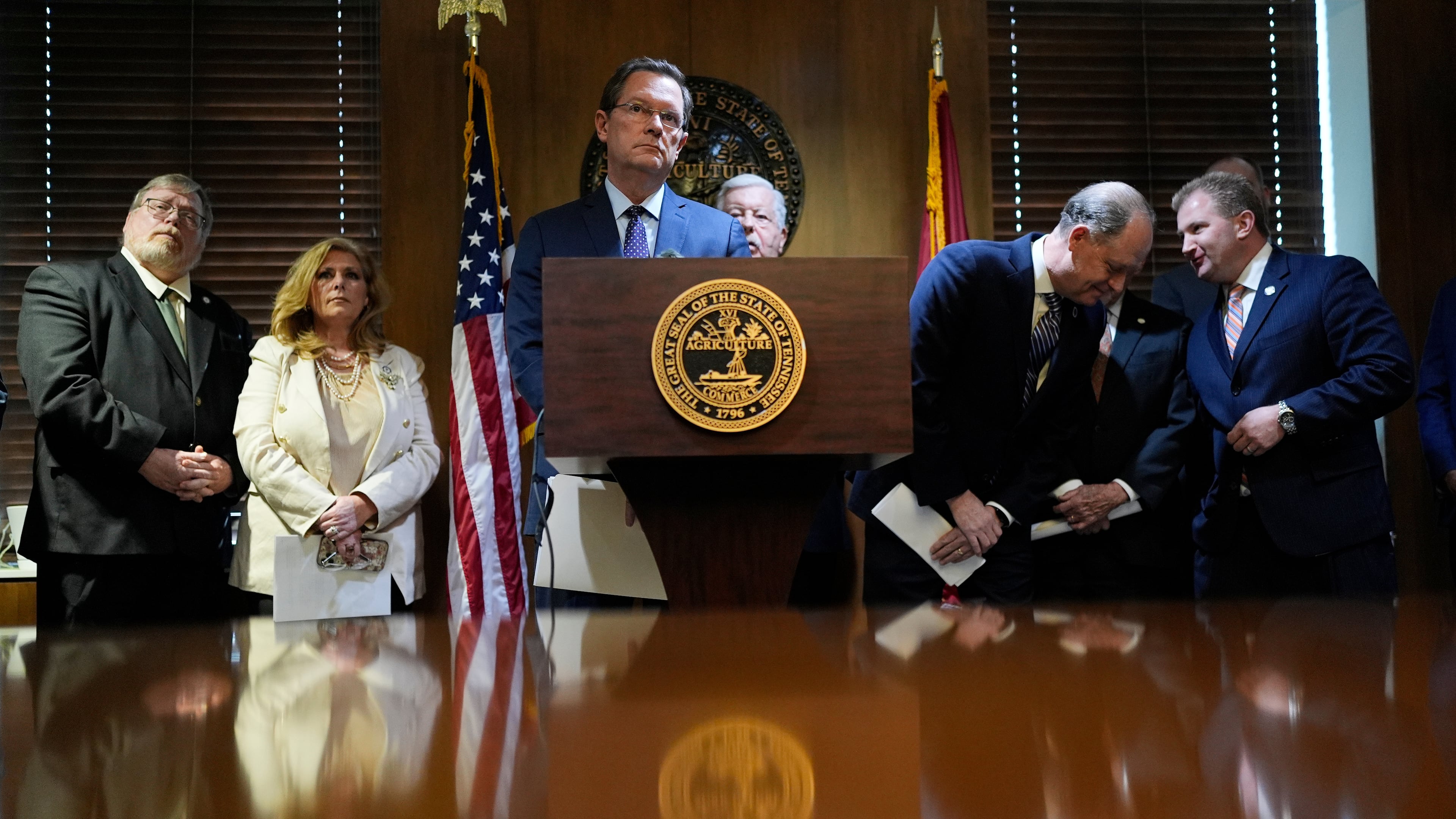 FILE - State House Speaker Cameron Sexton, R-Crossville, center, speaks about the Republican party's legislative package of bills on immigration during a news conference on Jan. 15, 2026, in Nashville, Tenn. (AP Photo/George Walker IV, File)