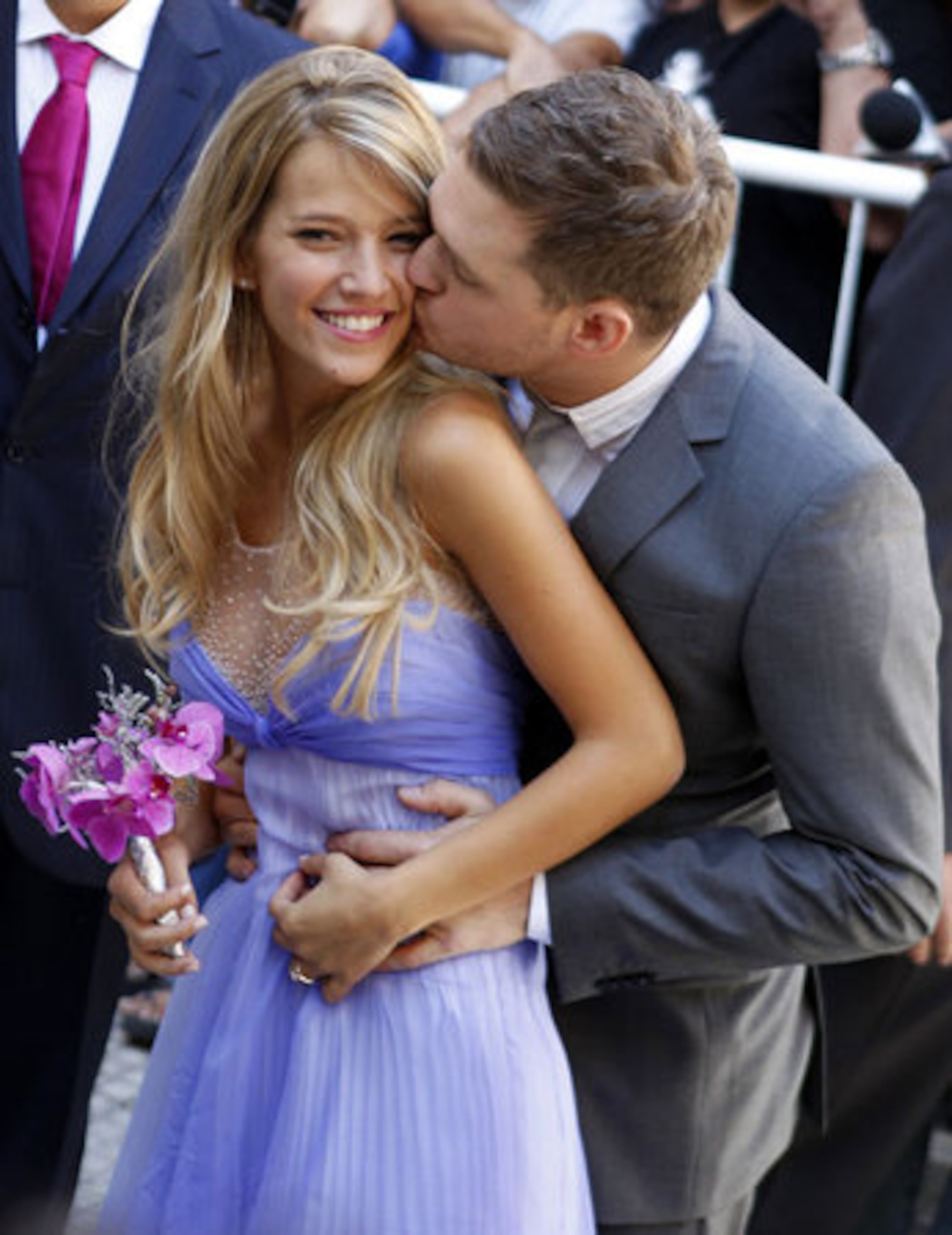Canadian singer Michael Buble married Argentine TV actress Luisana Lopilato in a civil ceremony in downtown Buenos Aires on Thursday, March 30, 2011.