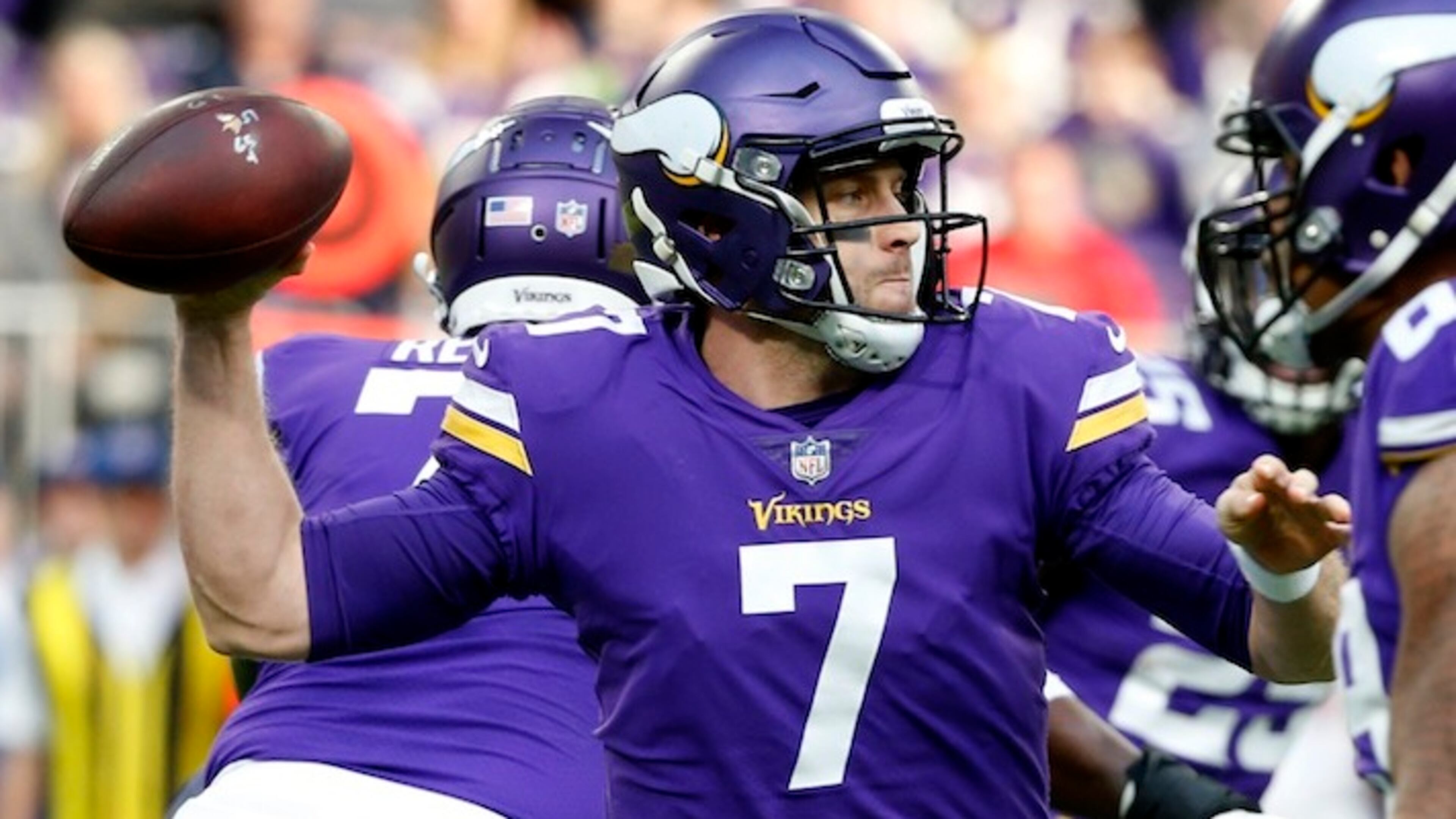Minnesota Vikings quarterback Case Keenum throws a pass during the first half of an NFL football game against the Chicago Bears, Sunday, Dec. 31, 2017, in Minneapolis. (AP Photo/Bruce Kluckhohn)