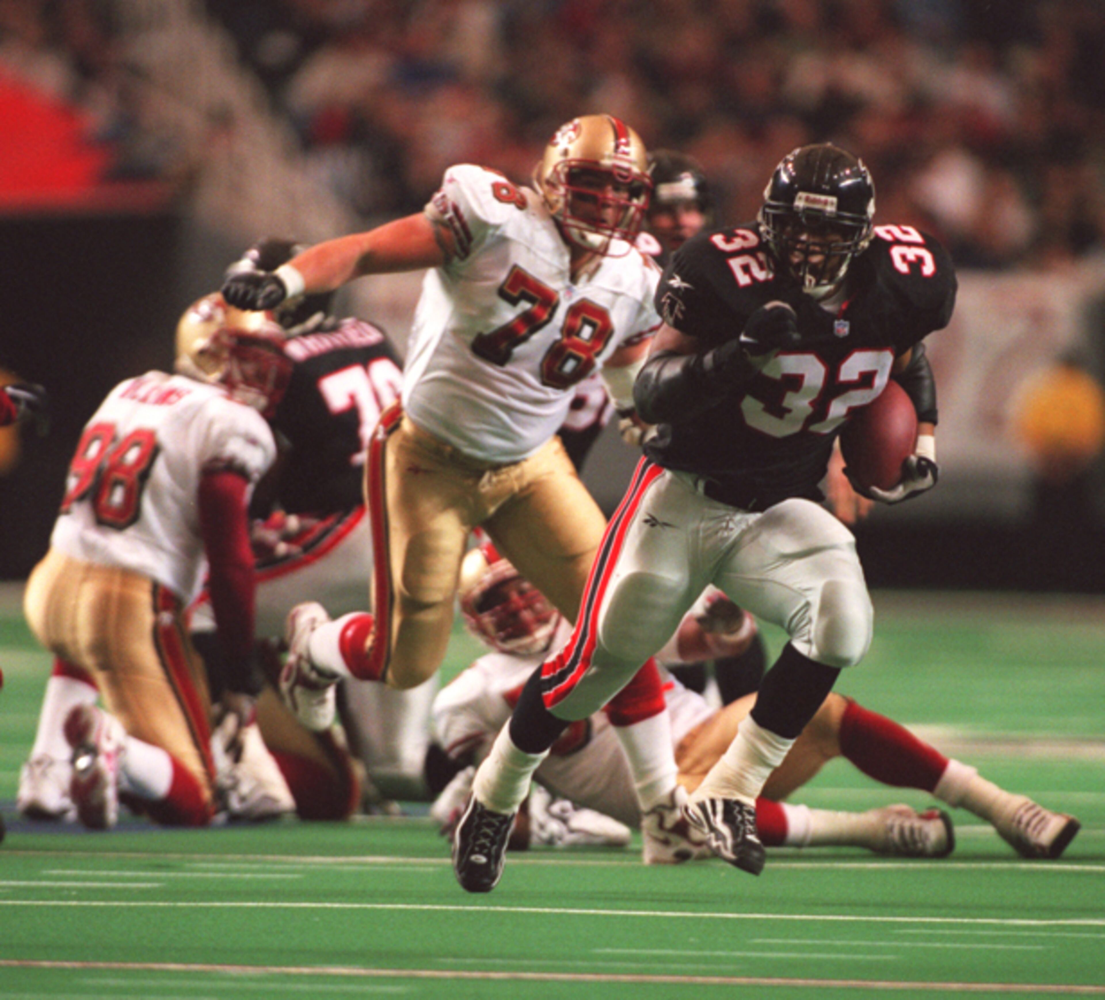 Atlanta hosted division rival San Francisco for the first round of the playoffs with very similar results. Jamal Anderson rushed for 113 yards and 2 touchdowns on 29 carries. San Francisco had more yards (334) on offense, but turned the ball over three times.