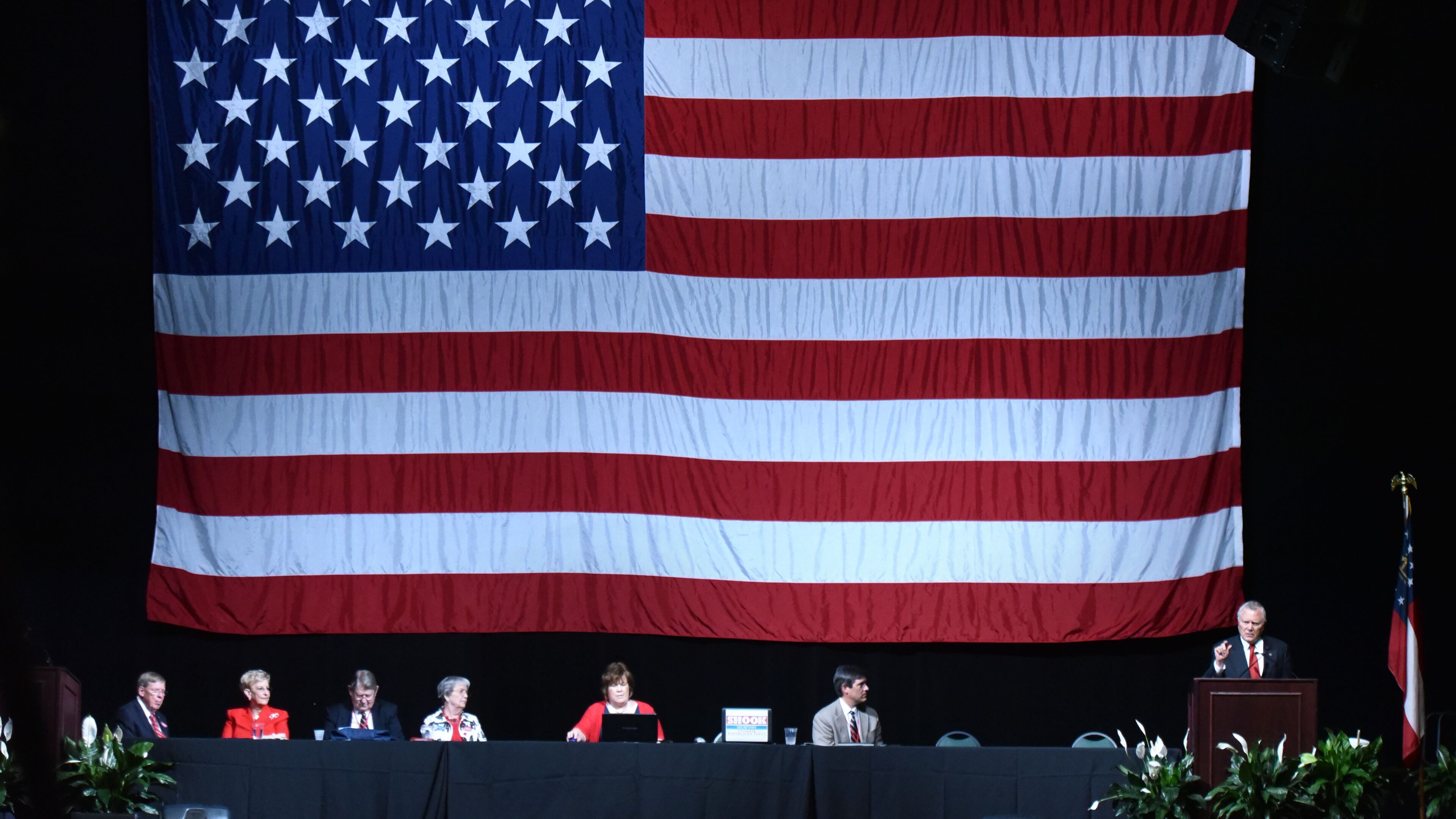 Gov. Nathan Deal speaks during the Georgia GOP state convention in Athens in 2015. HYOSUB SHIN / HSHIN@AJC.COM
