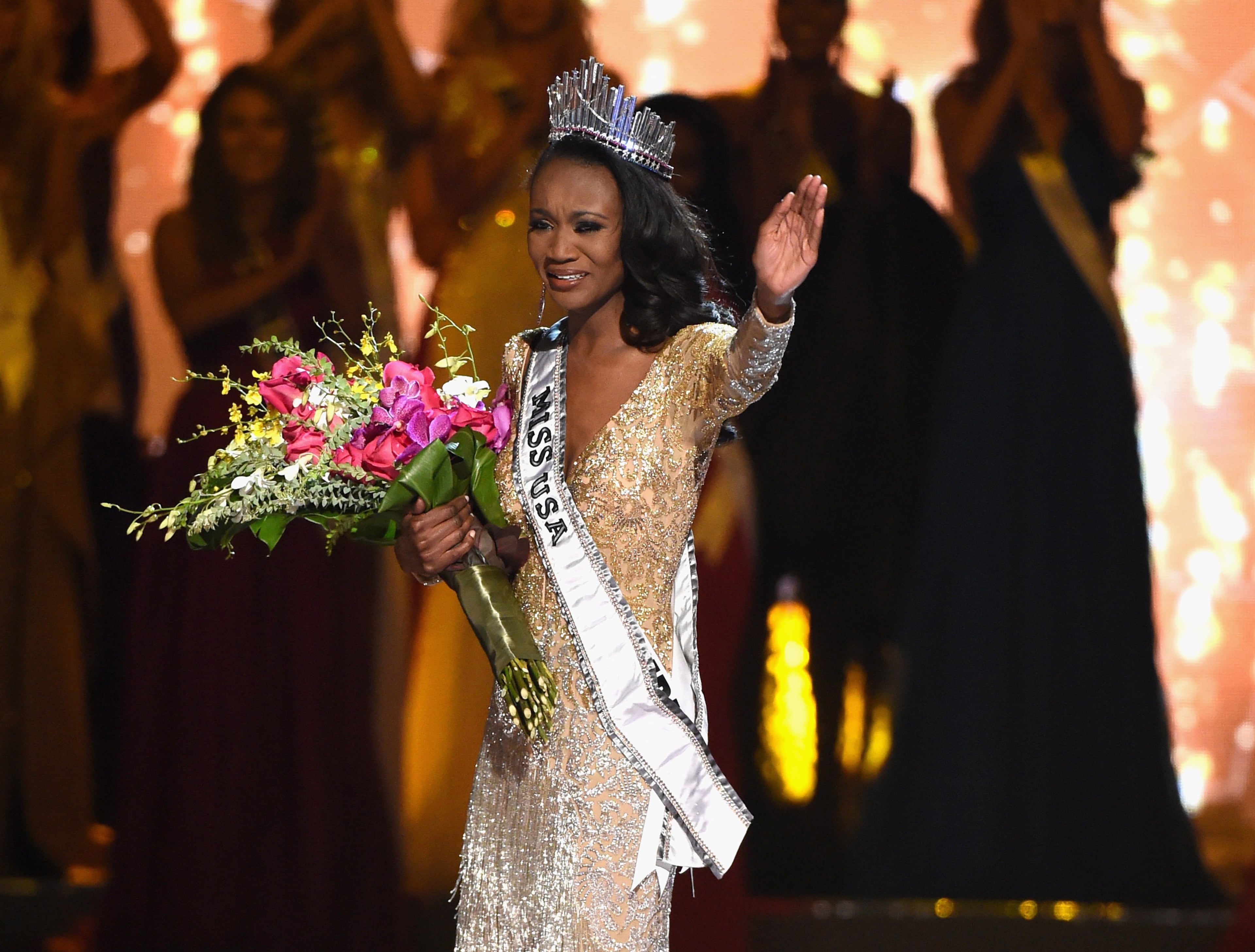 LAS VEGAS, NV - JUNE 05: Miss District of Columbia USA 2016 Deshauna Barber reacts as she is crowned Miss USA 2016 during the 2016 Miss USA pageant at T-Mobile Arena on June 5, 2016 in Las Vegas, Nevada. (Photo by Ethan Miller/Getty Images)