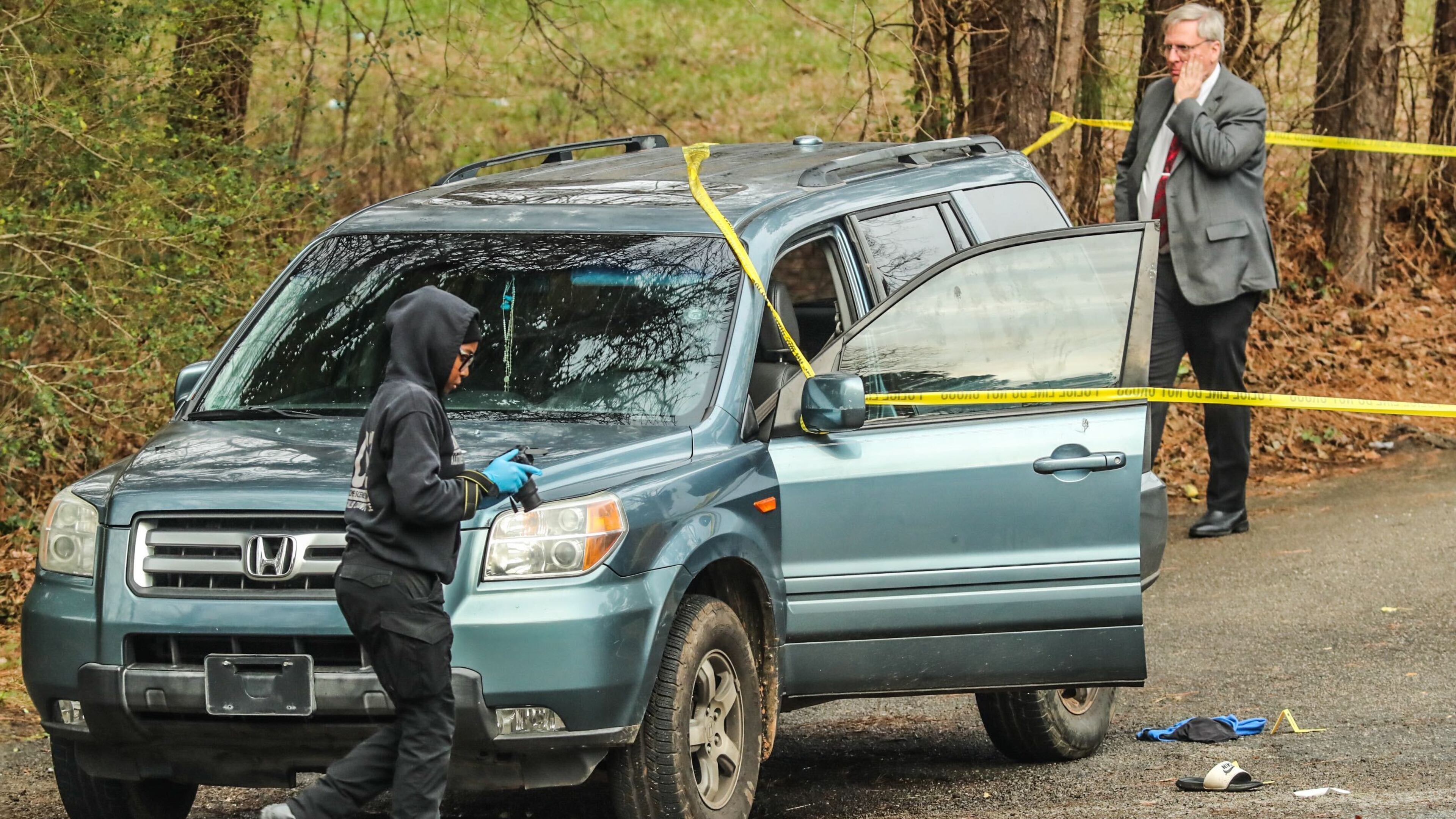 DeKalb County police are investigating after a man was fatally shot at an apartment complex Tuesday morning.
