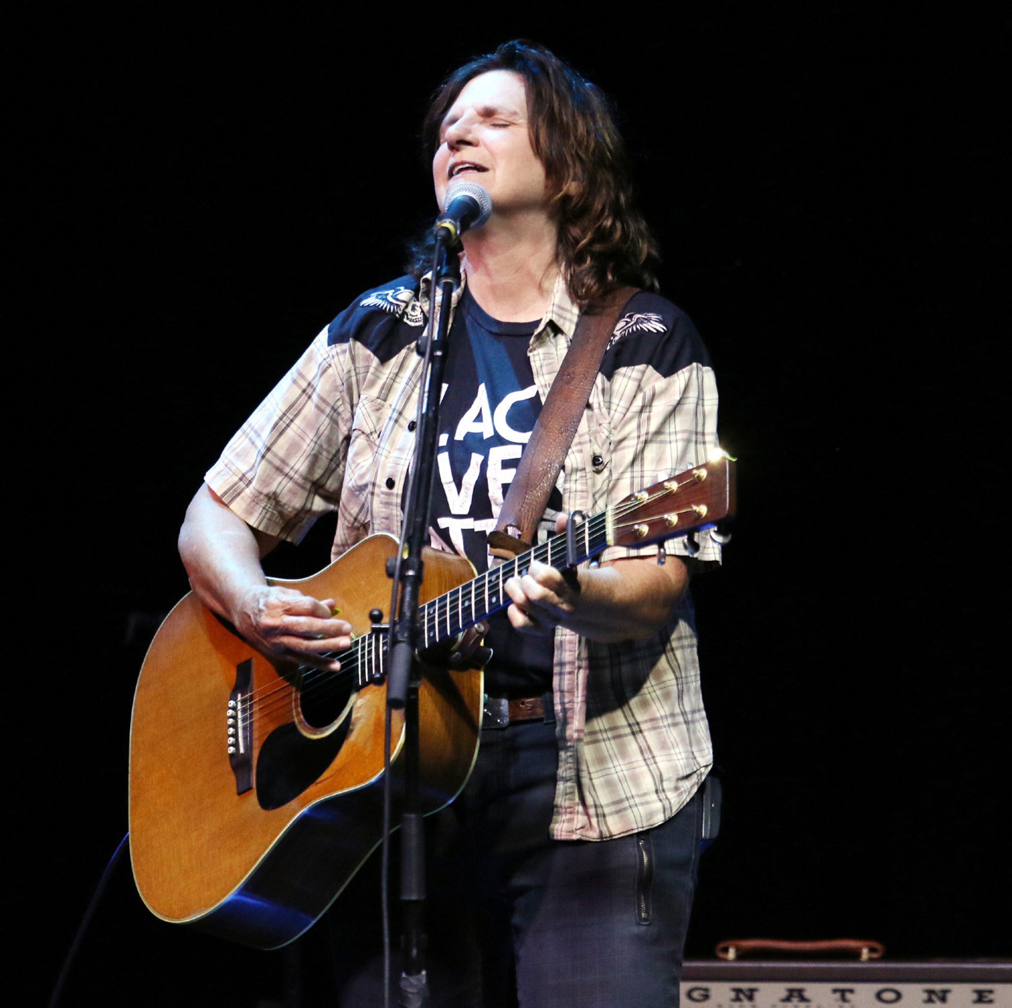Atlanta's Indigo Girls performed on Thursday night, June 9 at Cadence Bank Amphitheatre at Chastain Park.
Robb Cohen for the Atlanta Journal-Constitution
