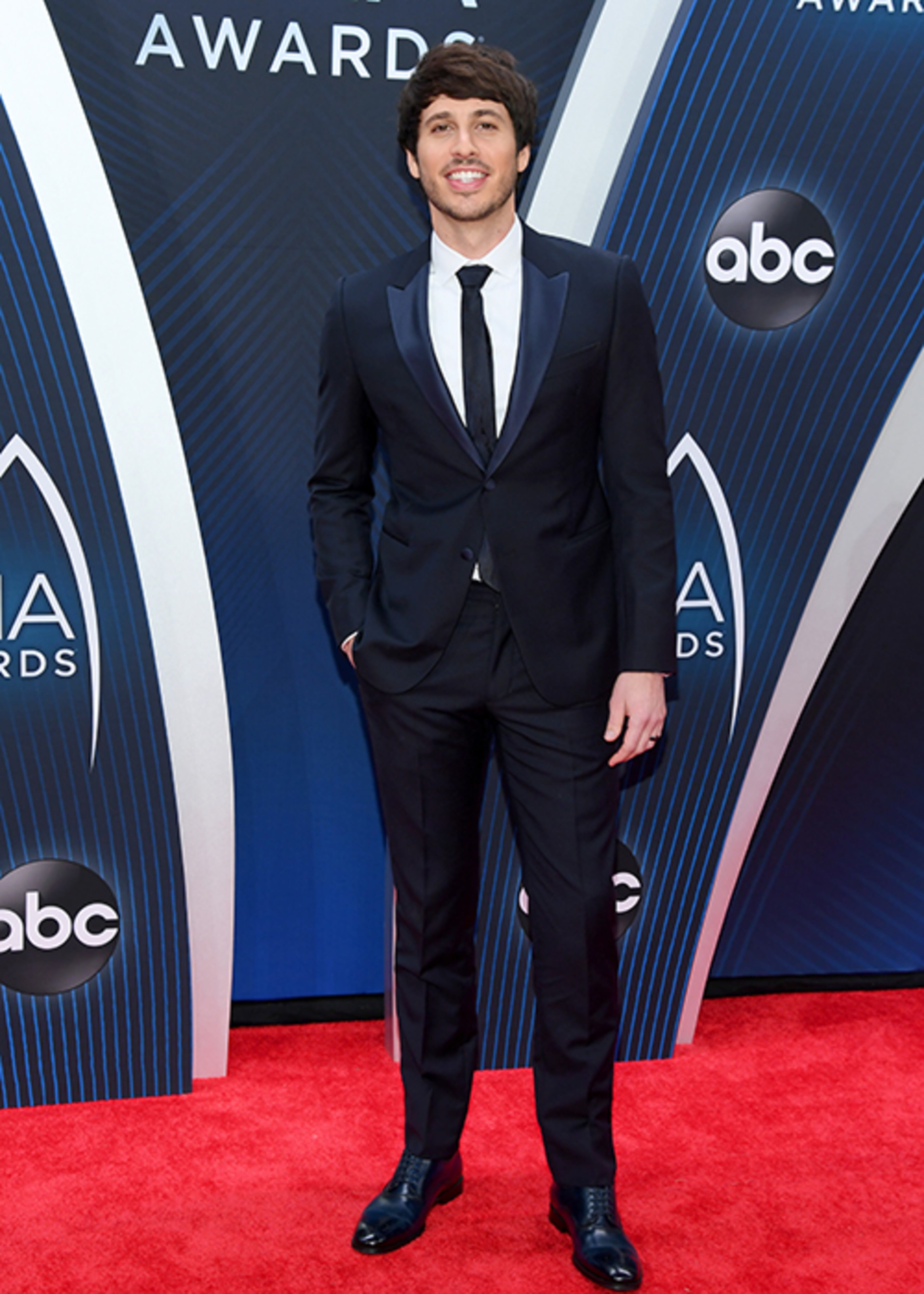 NASHVILLE, TN - NOVEMBER 14: (FOR EDITORIAL USE ONLY) Singer-songwriter Morgan Evans attends the 52nd annual CMA Awards at the Bridgestone Arena on November 14, 2018 in Nashville, Tennessee. (Photo by Jason Kempin/Getty Images)