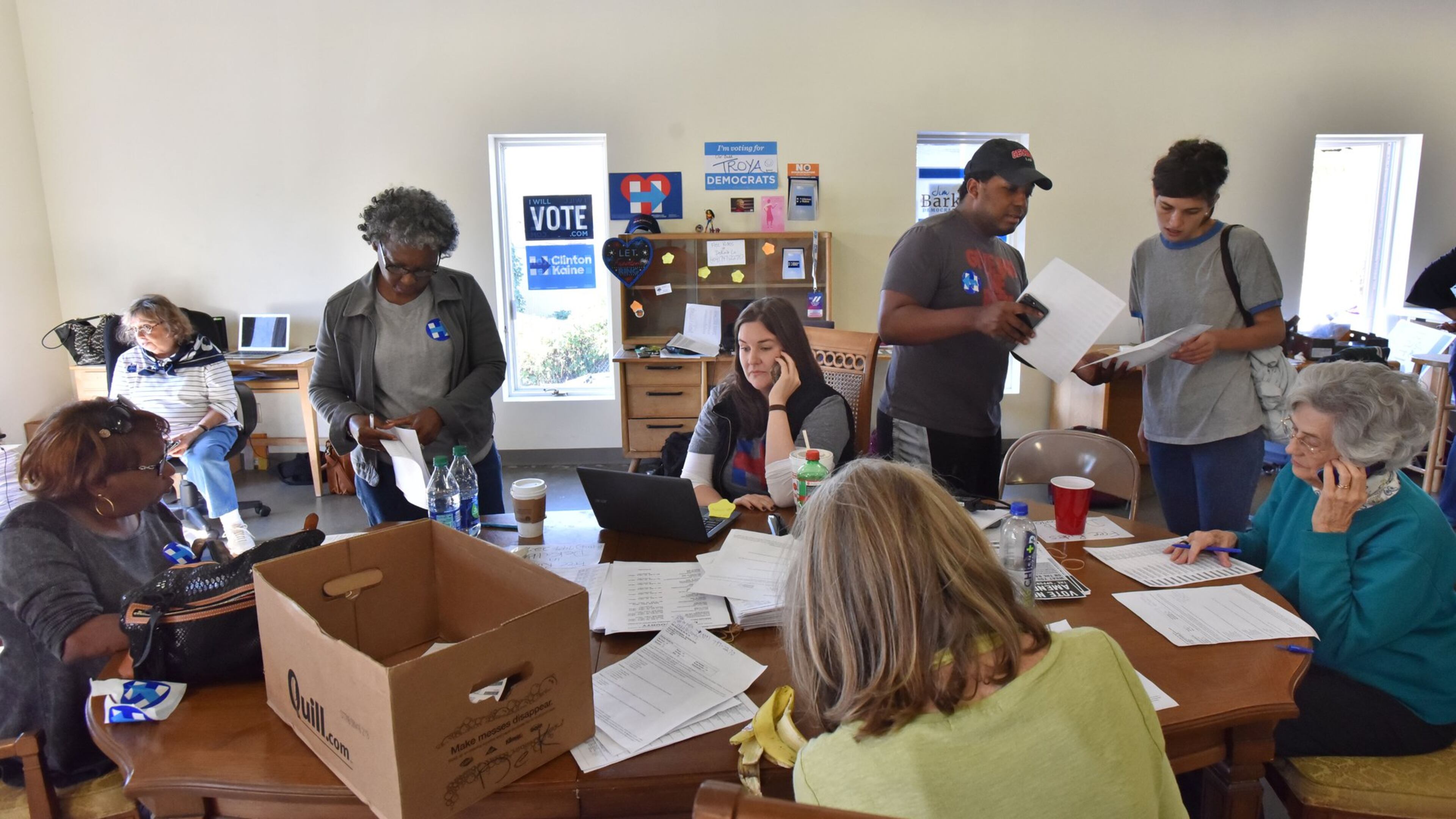 November 5, 2016 Decatur - Volunteers call voters for their campaign at Georgia Democratic Party’s DeKalb Field Office on Saturday, November 5, 2016. Across Georgia over the weekend, backers of Donald Trump and Hillary Clinton made a final push for their candidates as another round of polls showed the race for president was too close to call. HYOSUB SHIN / HSHIN@AJC.COM