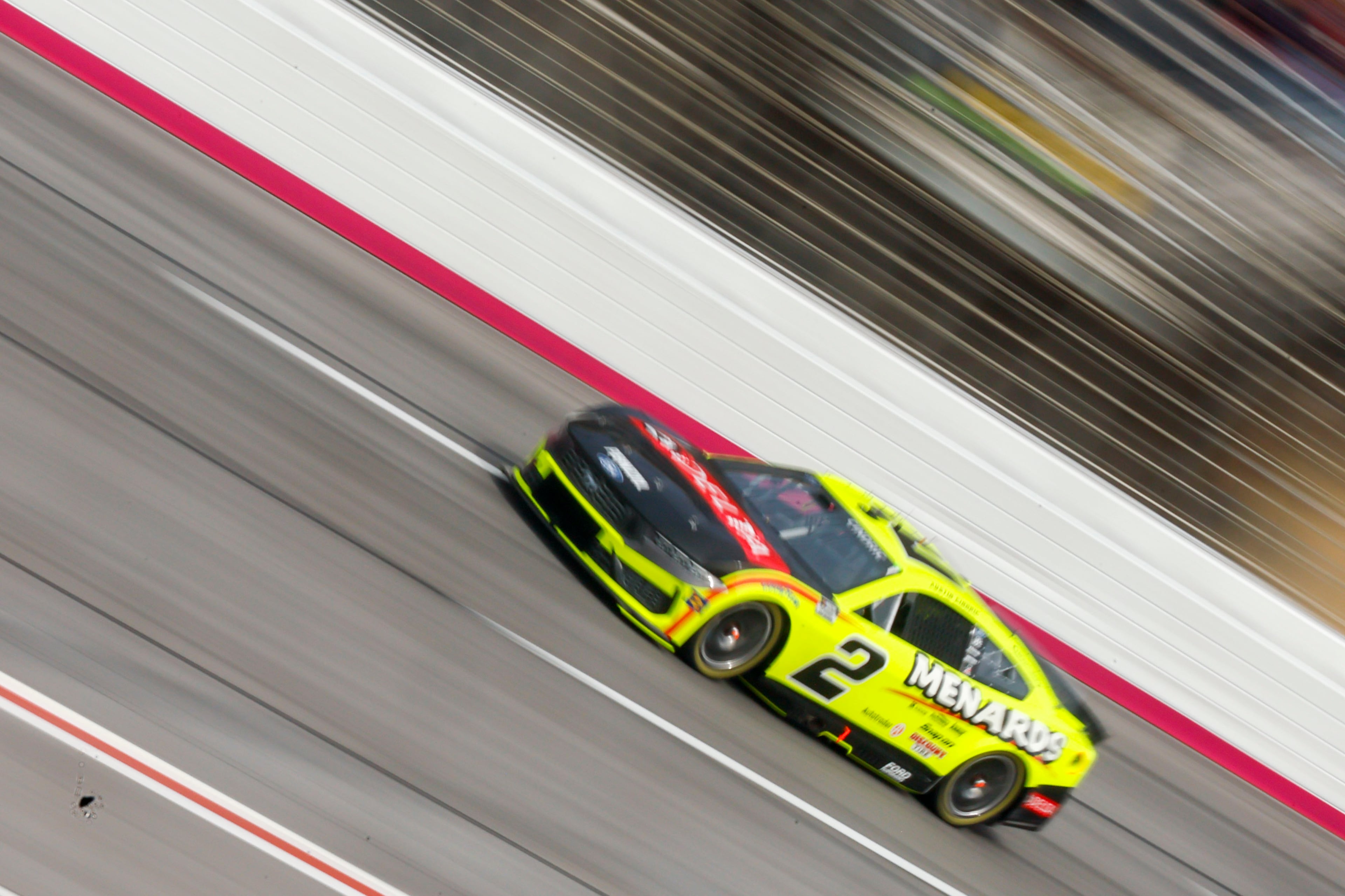 Driver Austin Cindric (2) leads the start at the Ambetter Health 400 NASCAR race at Atlanta Motor Speedway on Sunday, Feb. 23, 2025.
(Miguel Martinez/ AJC)