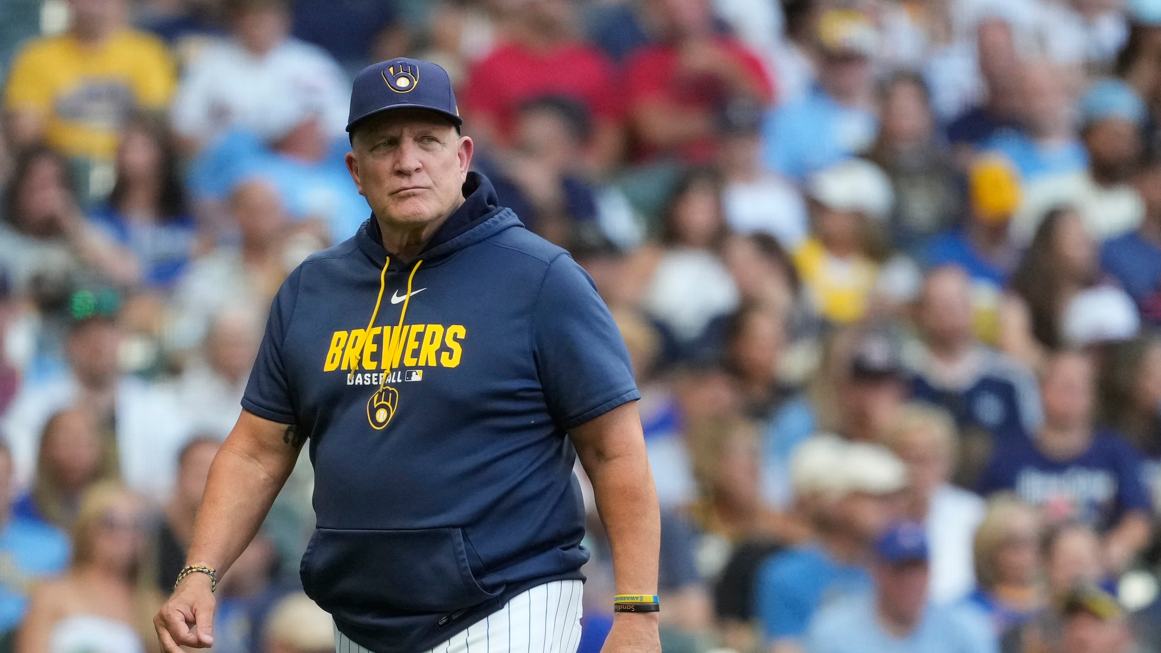 Milwaukee Brewers manager Pat Murphy looks on during the third inning of a baseball game against the Minnesota Twins, Saturday, Aug. 8, 2026, in Milwaukee. (AP Photo/Aaron Gash)