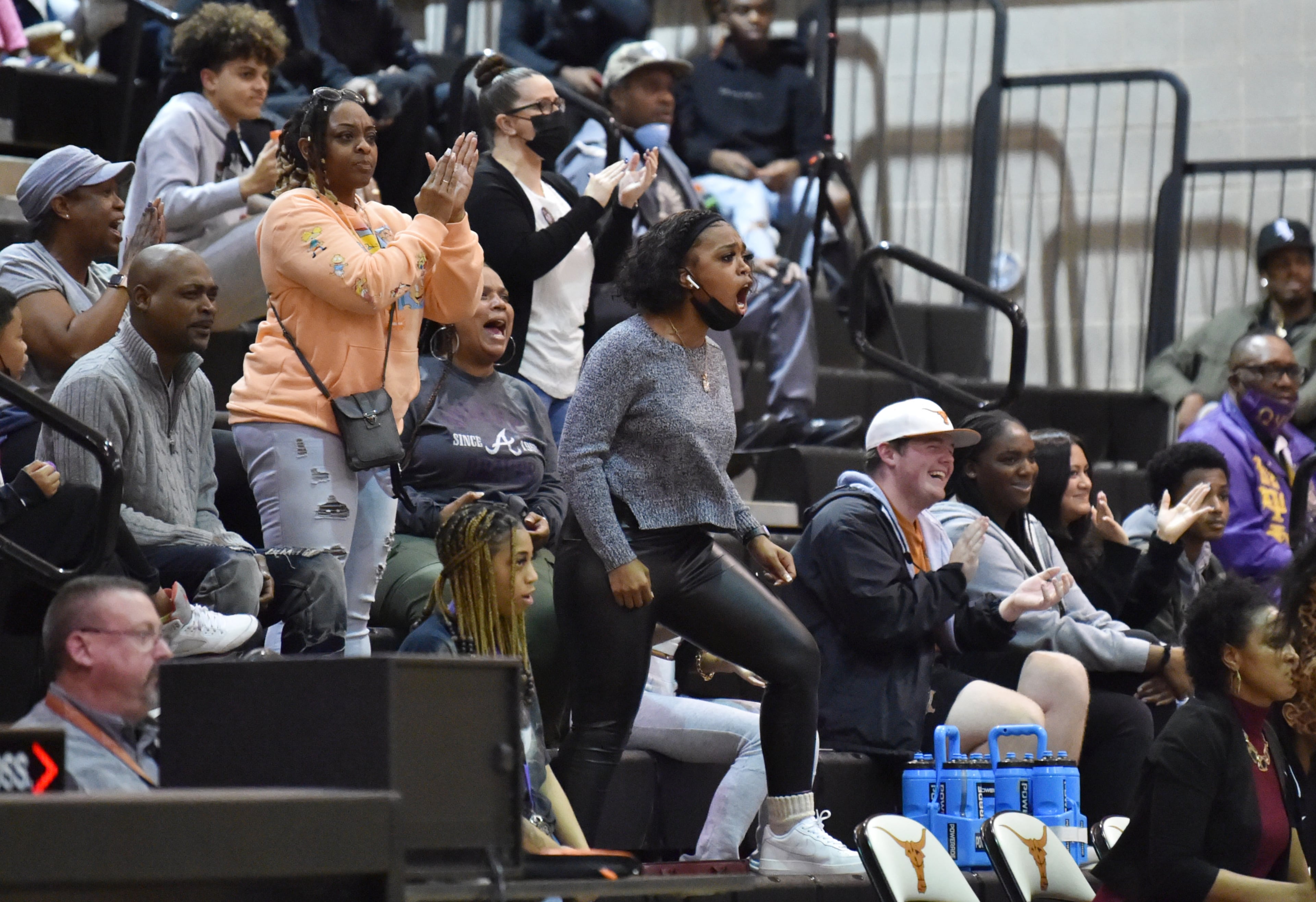 February 25, 2022 Marietta - Fans react in the second half of 2022 Georgia Girls State Basketball playoffs at Kell high school in Marietta on Friday, February 25, 2022. Kell won 57-50 over Langston Hughes. (Hyosub Shin / Hyosub.Shin@ajc.com)