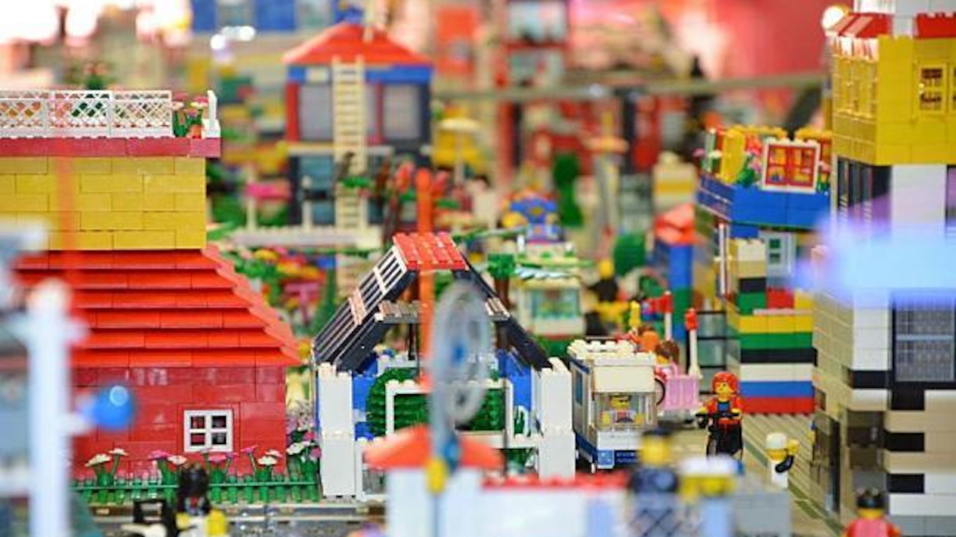 LEGOLAND Discovery Center features a MINILAND display, which shows Atlanta's most iconic buildings created from LEGO bricks.