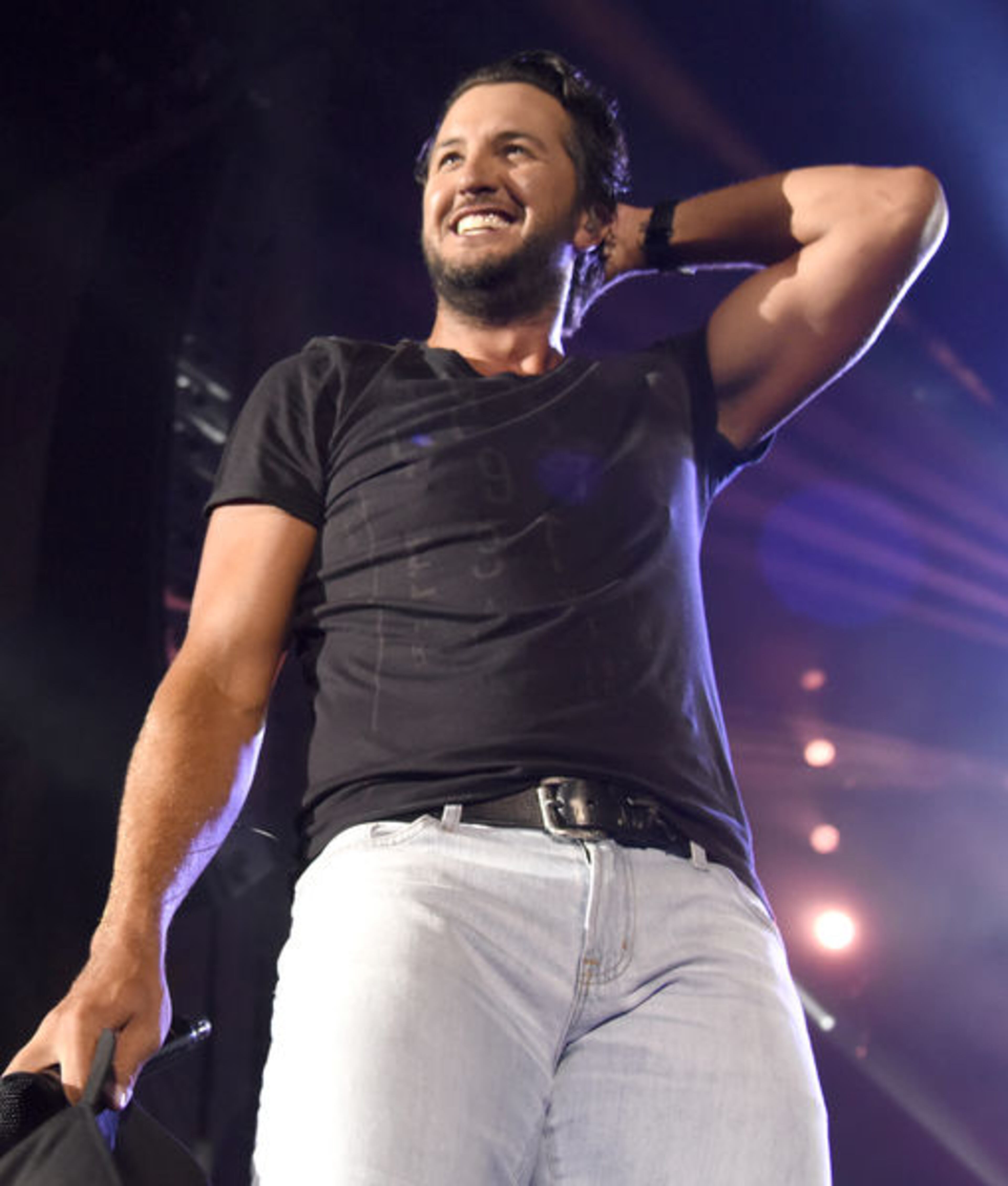 Luke Bryan performs during Watershed 2017 at the Gorge Amphitheatre on July 30, 2017 in George, Washington. (Photo by Tim Mosenfelder/WireImage)