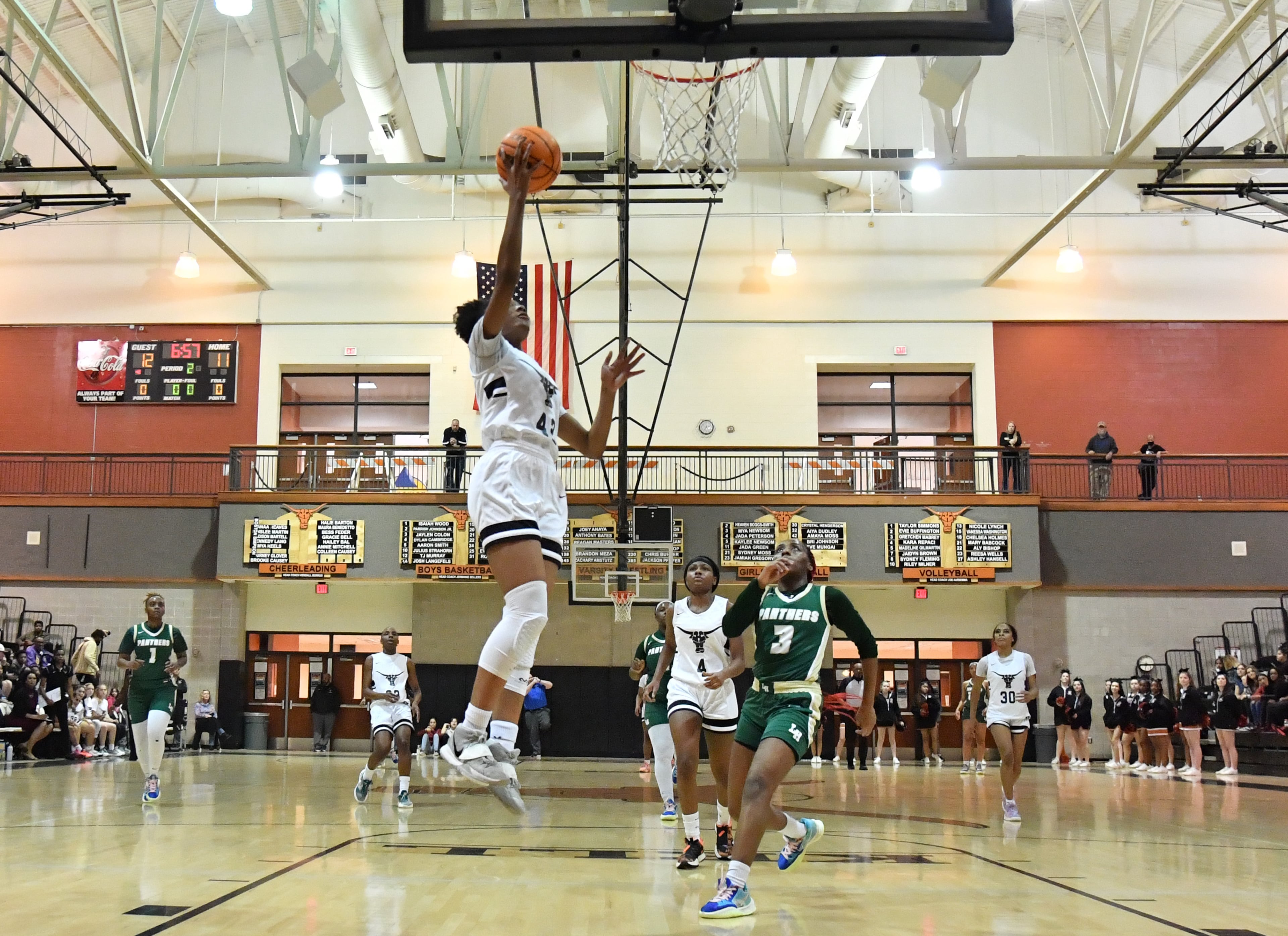 February 25, 2022 Marietta - Kell’s Amaya Moss (42) goes up for the shot in the first half of 2022 Georgia Girls State Basketball playoffs at Kell high school in Marietta on Friday, February 25, 2022. (Hyosub Shin / Hyosub.Shin@ajc.com)