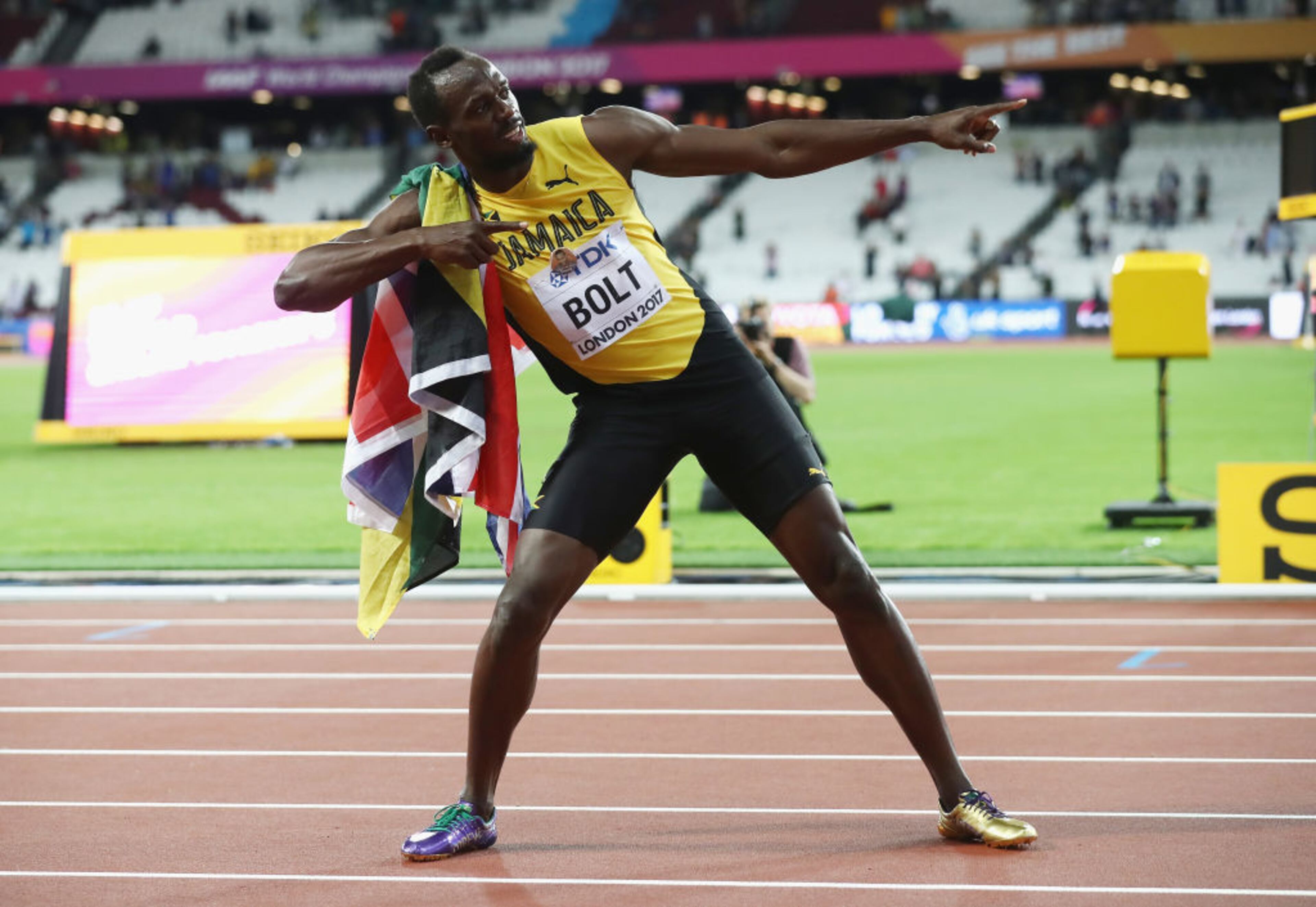 LONDON, ENGLAND - AUGUST 05: Usain Bolt of Jamaica performs the Lightning Bolt pose following his third place finish in the Men's 100 metres final during day two of the 16th IAAF World Athletics Championships London 2017 at The London Stadium on August 5, 2017 in London, United Kingdom. (Photo by Alexander Hassenstein/Getty Images for IAAF)