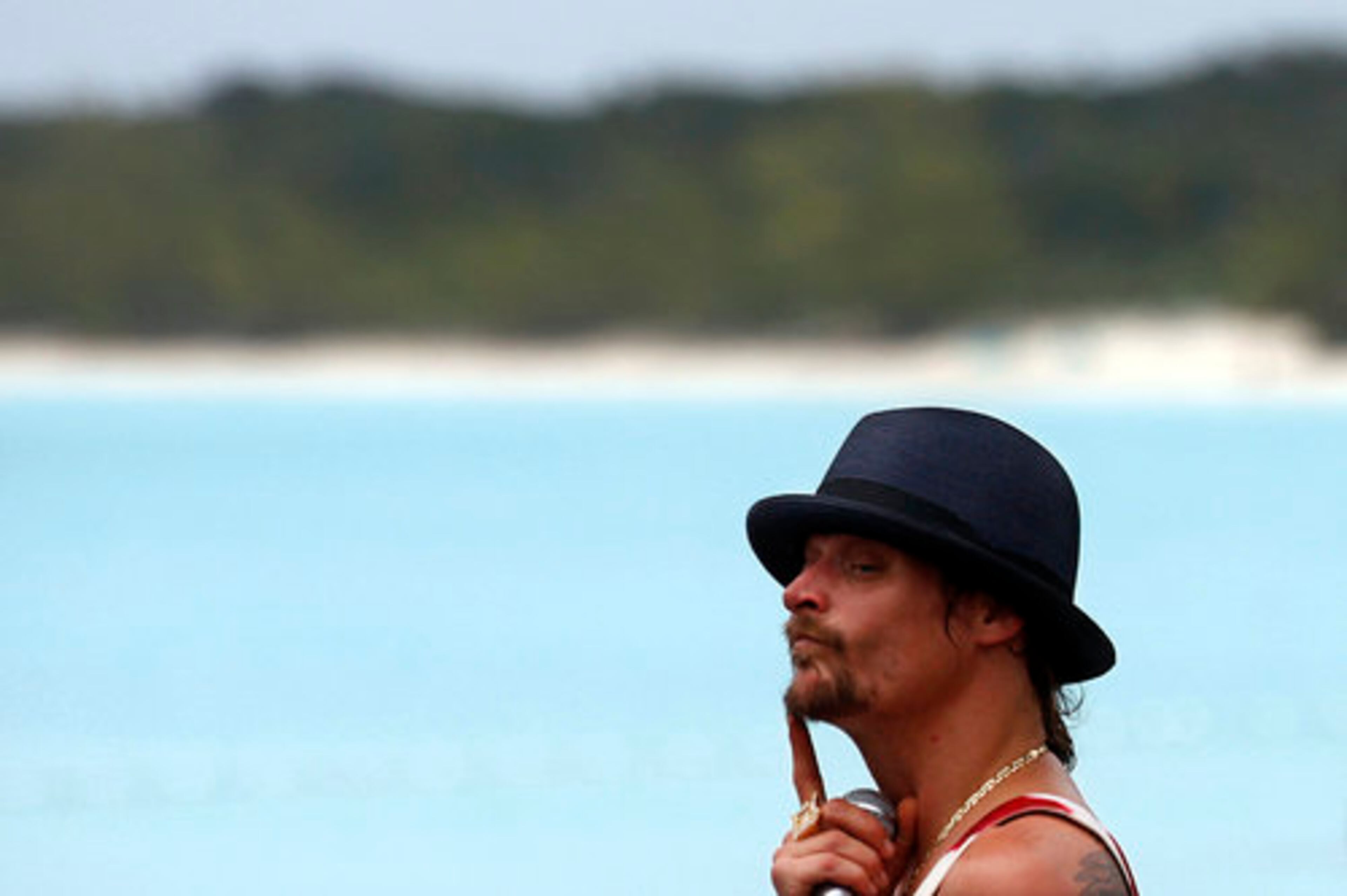 Rocker-turned-country star Kid Rock recently hosted some 2,650 fans on a four-day cruise from Miami to the Bahamas. It was his third adventure on the high seas.