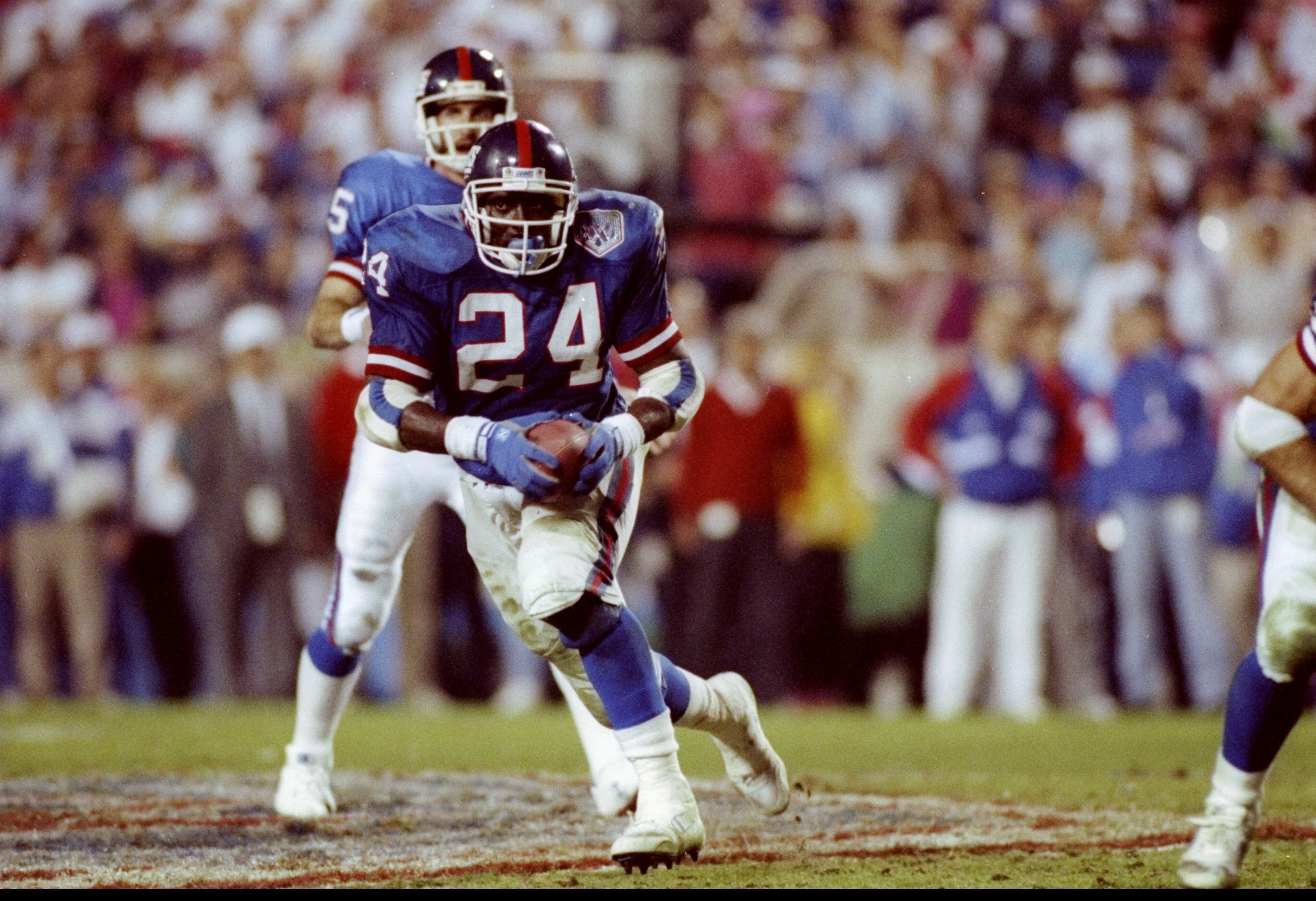 Running back Ottis Anderson of the New York Giants moves the ball during Super Bowl XXV against the Buffalo Bills at Tampa Stadium in Tampa, Florida. The Giants won the game, 20-19. Anderson was voted MVP of the game. Photo: Getty Images