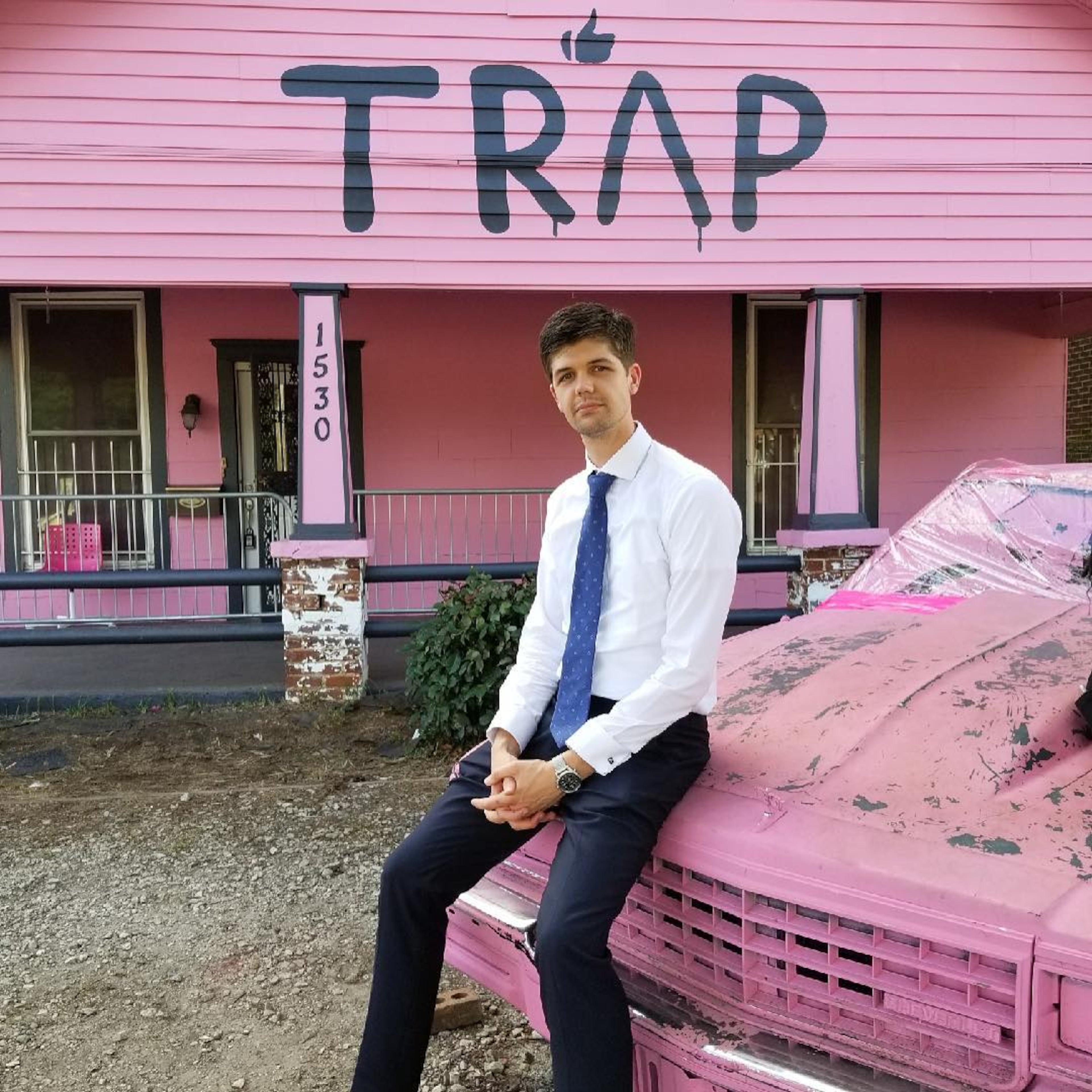 Atlanta's newest landmark, dubbed the Pink Trap House, has caught the attention of people all over the city, thanks to rapper 2 Chainz.