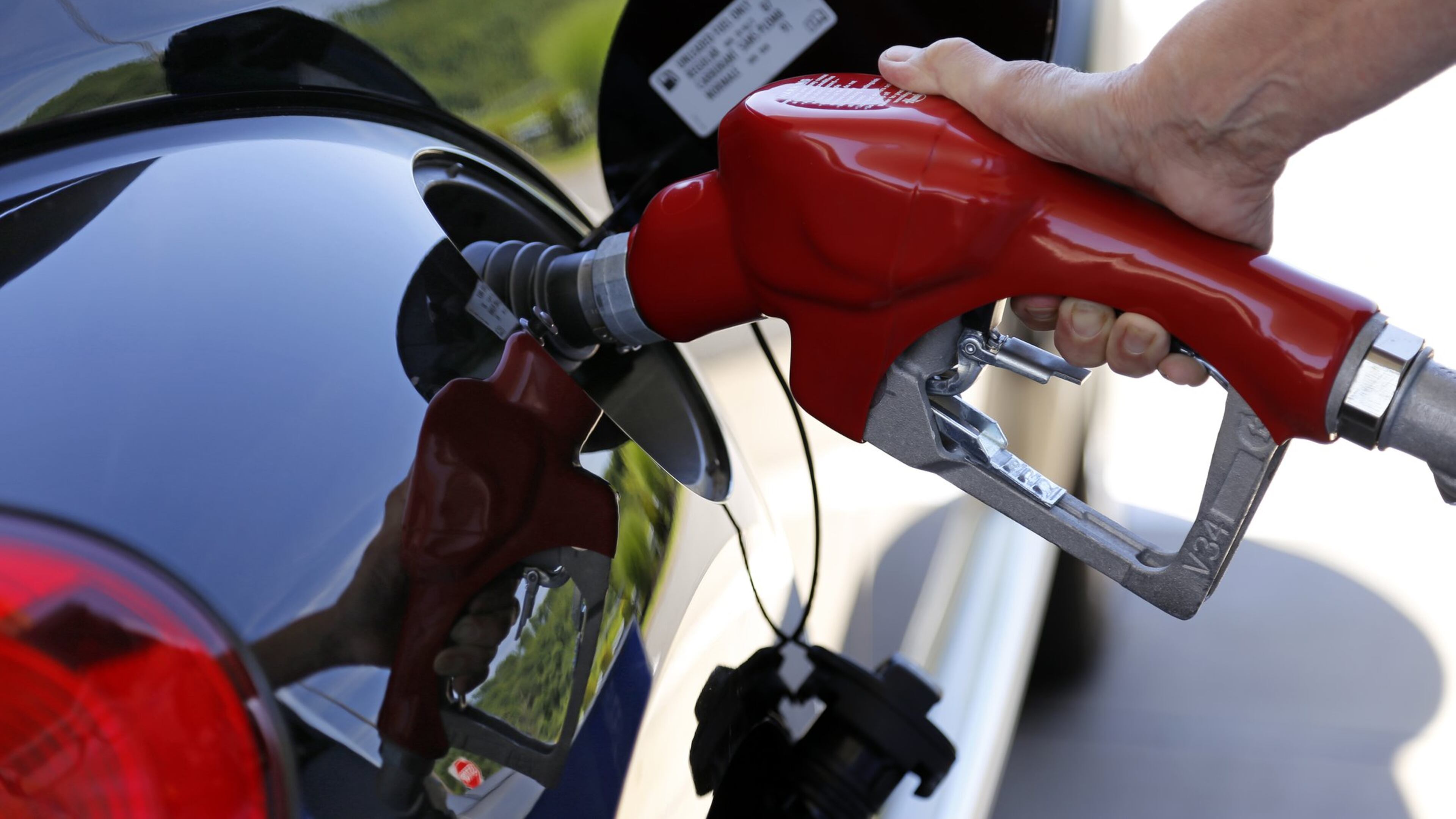 Gassing up is a little more costly, thanks to Hurricane Harvey and the flooding it caused in Texas. (AJC file photo)