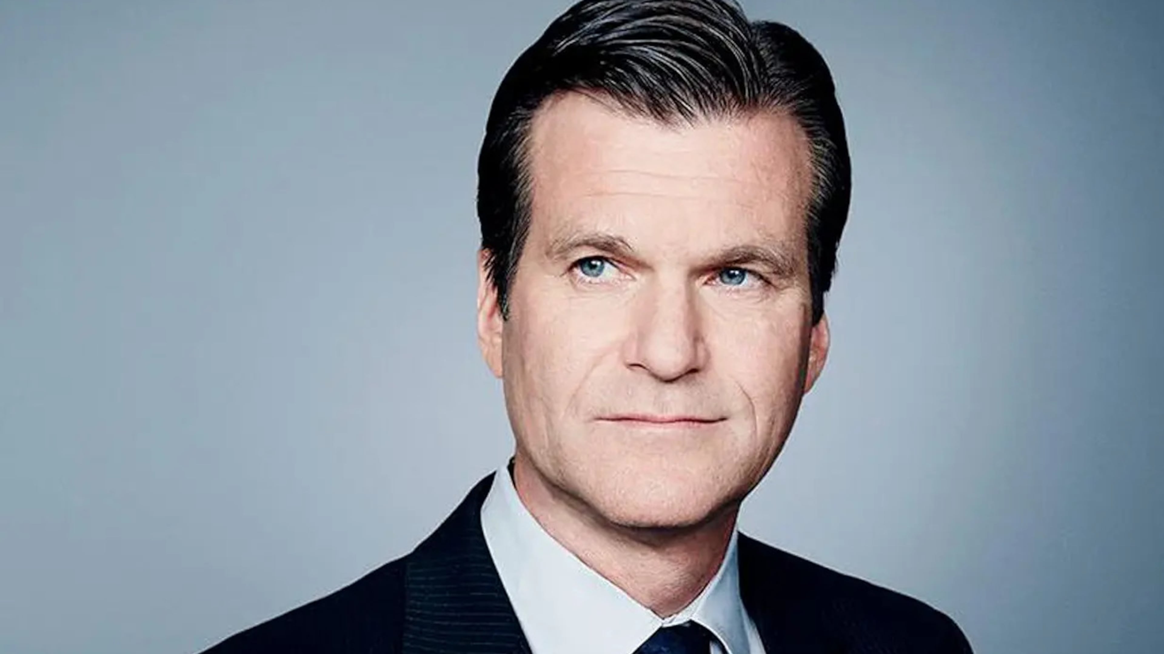 Drew Griffin, a long-time CNN investigative reporter, has died of cancer at age 60. CNN