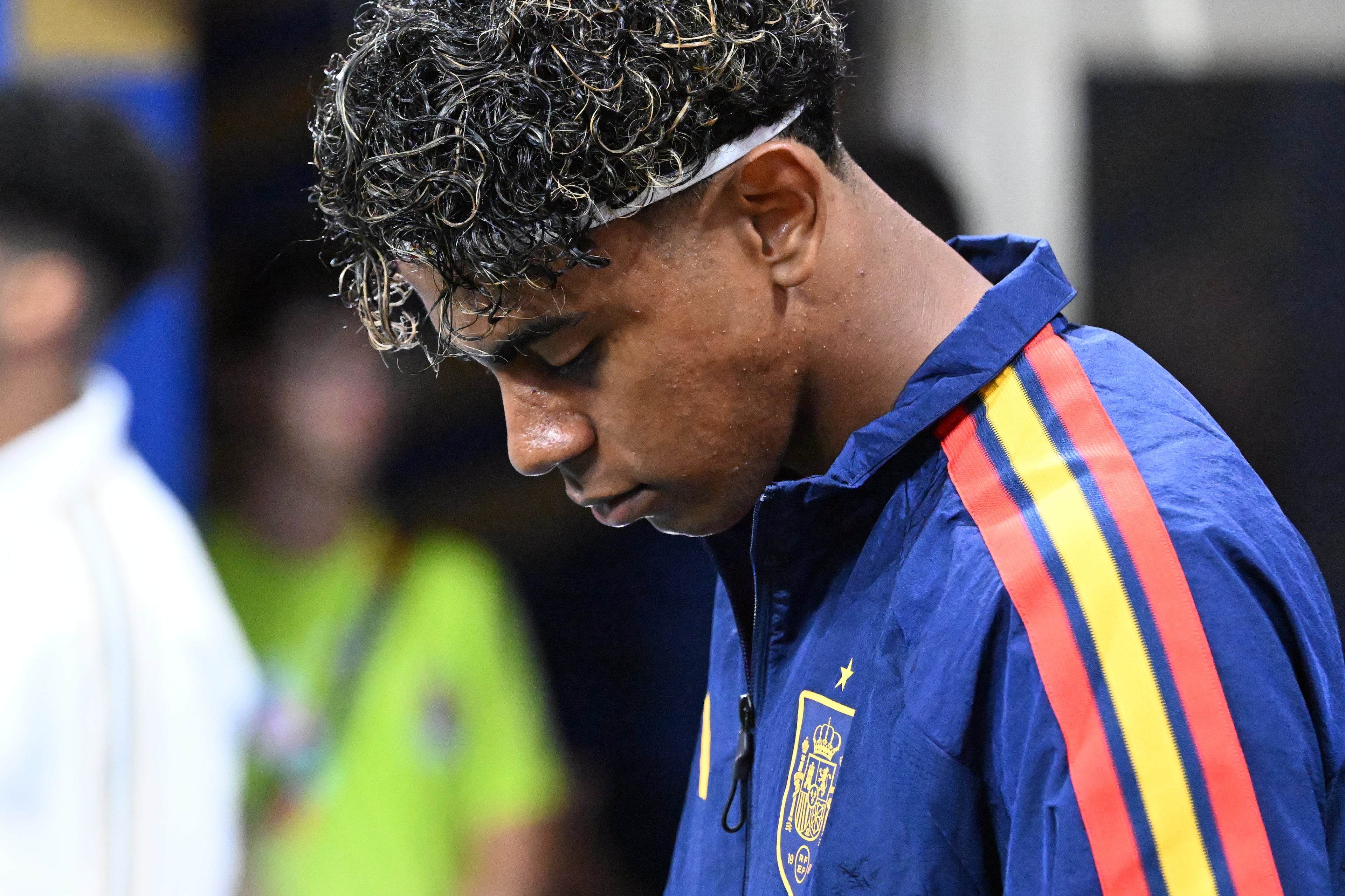 Spain's Lamine Yamal enters the stadium before the Spain vs. Saudi Arabia World Cup match Sunday, June 21, 2026, at Atlanta Stadium. (Hyosub Shin/AJC)