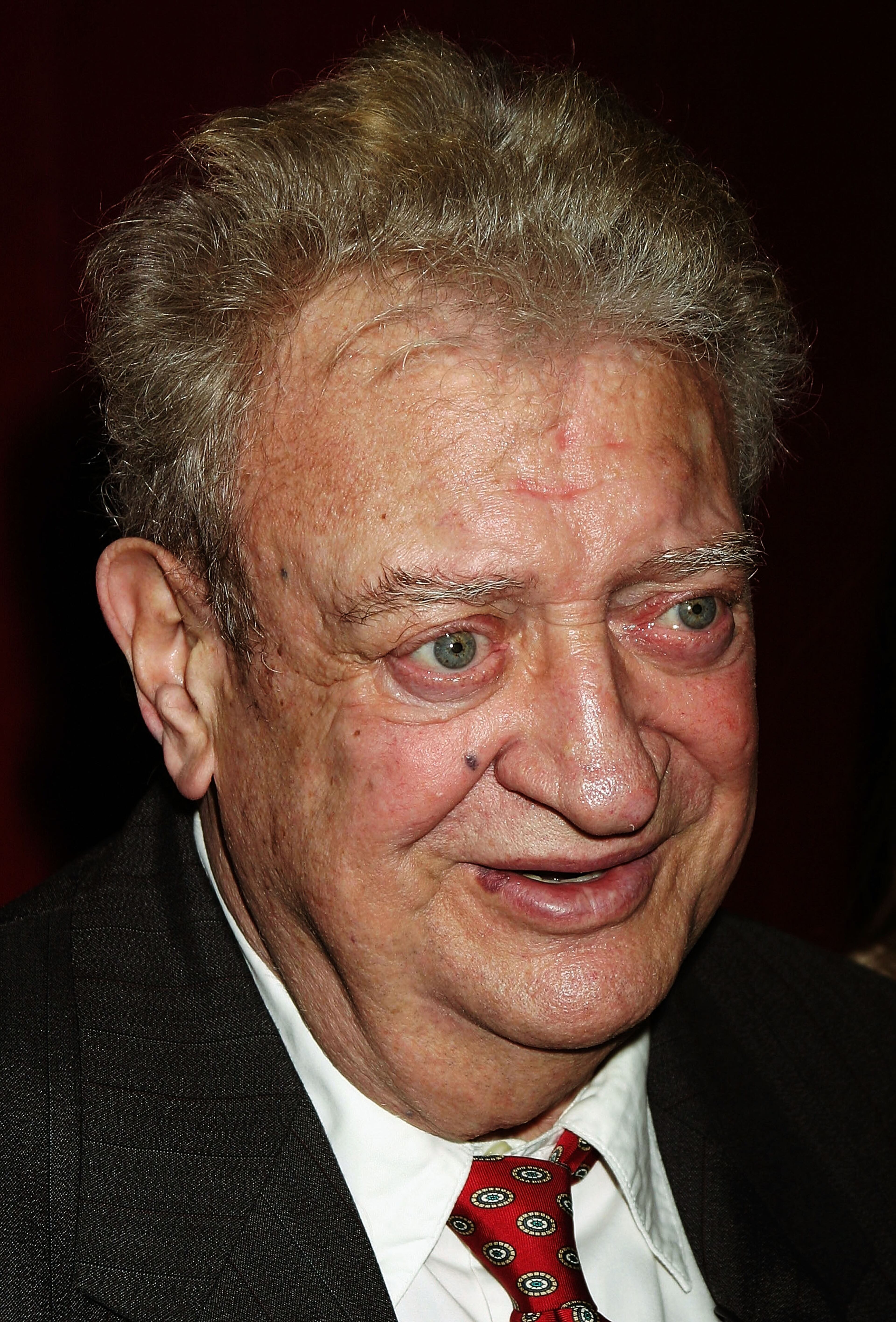 Comedian Rodney Dangerfield was wed to Joyce Indig from 1949 to 1962 and again from 1963 to 1970. (Photo by Giulio Marcocchi/Getty Images)