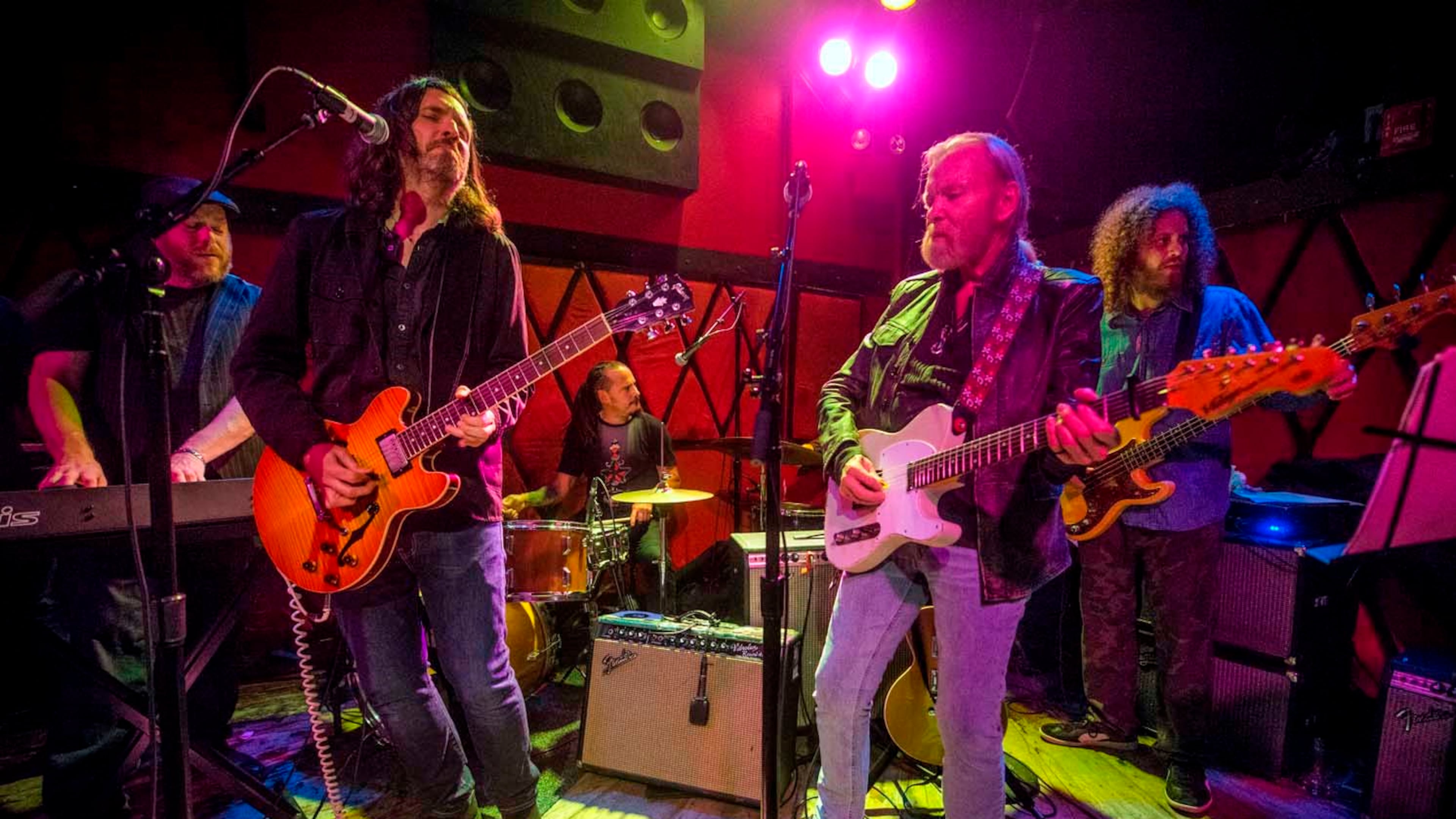 Scott Sharrard & Gregg Allman at Rockwood Music Hall in 2016. Photo: Jeremy Gordon