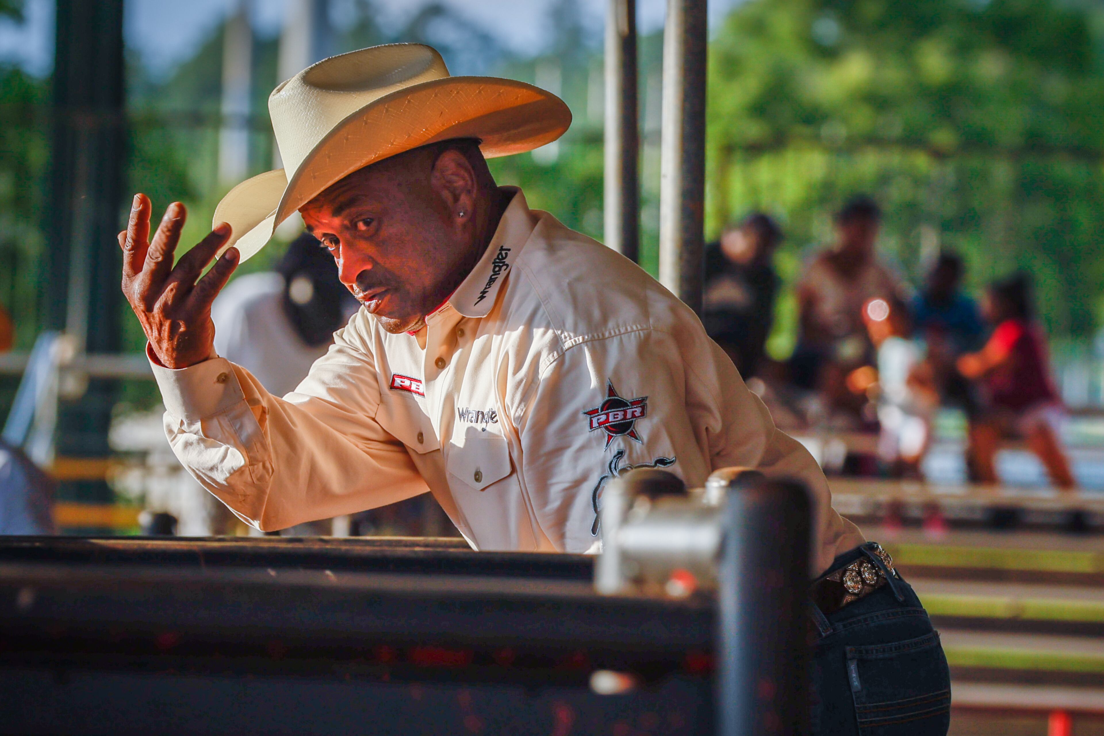 People ready the animals before the start of the Bill Pickett Rodeo at the Georgia International Horse Park in Conyers Saturday, August 6, 2022. Steve Schaefer / steve.schaefer@ajc.com)
