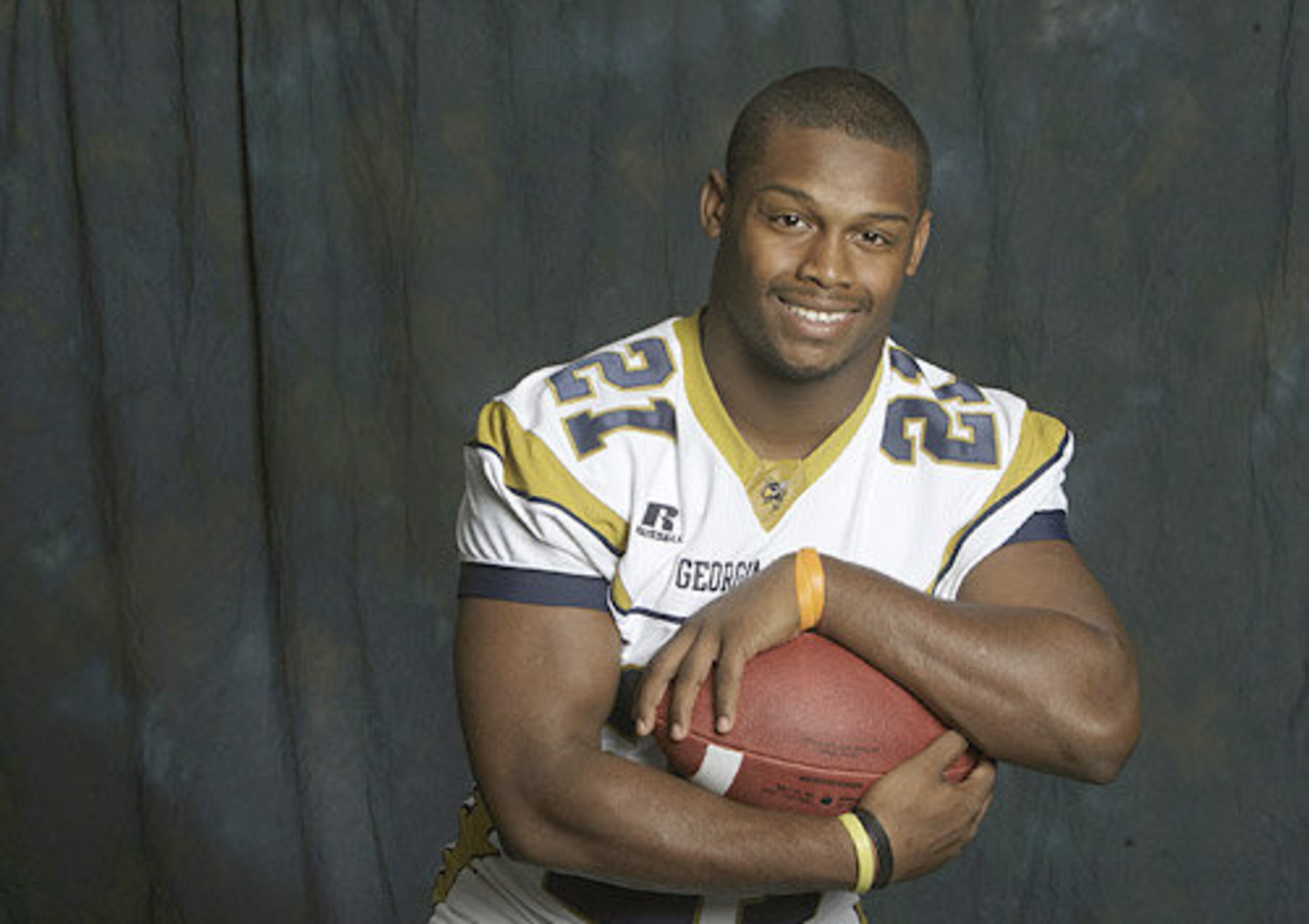 Georgia Tech junior RB Jonathan Dwyer is a potential first-round NFL Draft pick. Dwyer declared for the 2010 draft Jan. 11.