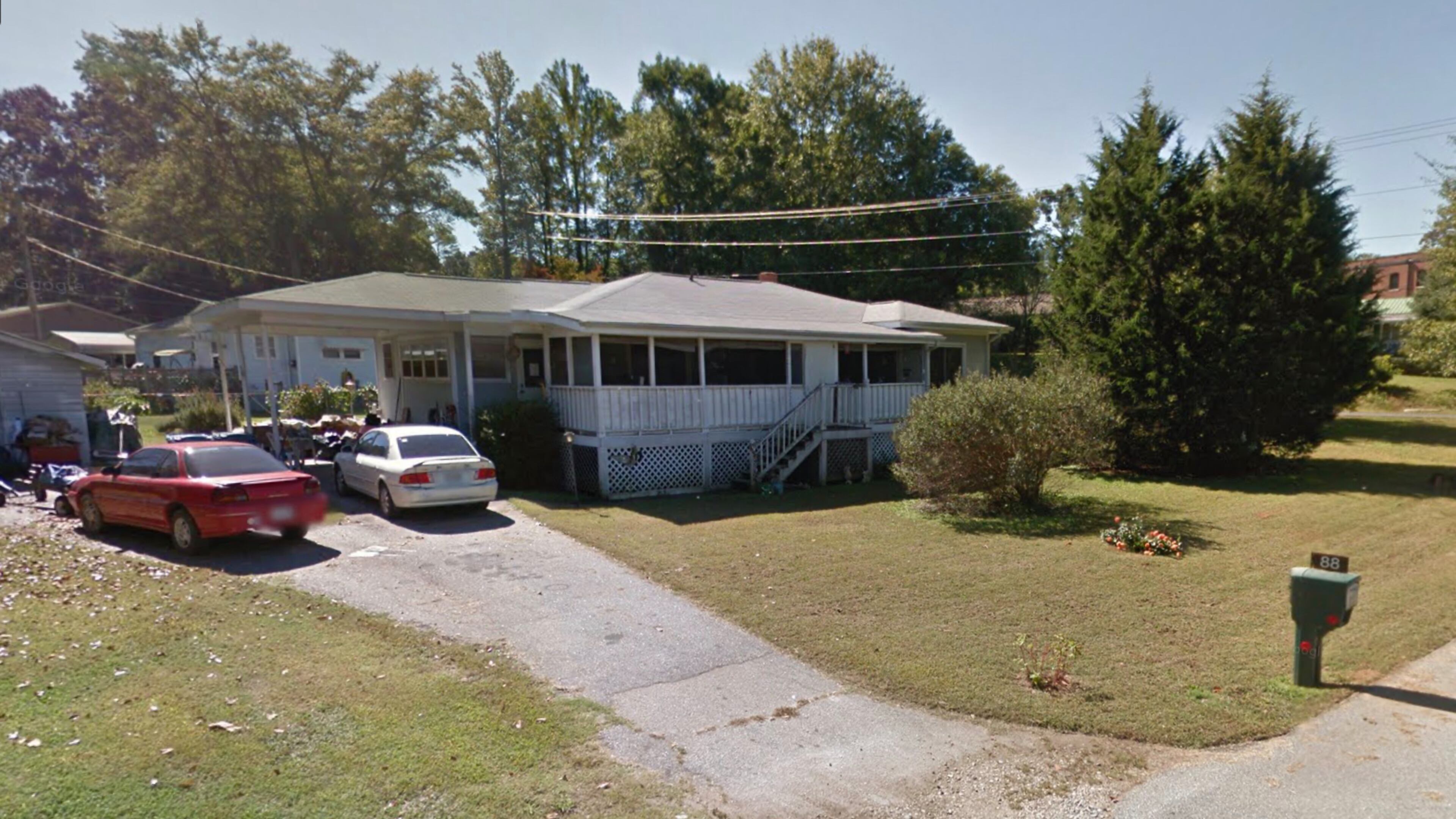 The Braselton Planning Commission will hold a public hearing May 24 for a request to operate a Bed & Breakfast at 88 Lakeshore Drive. (Google Maps)