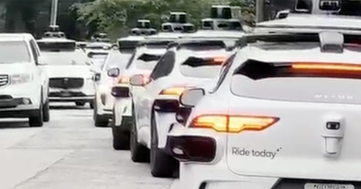 Empty Waymos invade Atlanta neighborhood, keep circling cul-de-sac